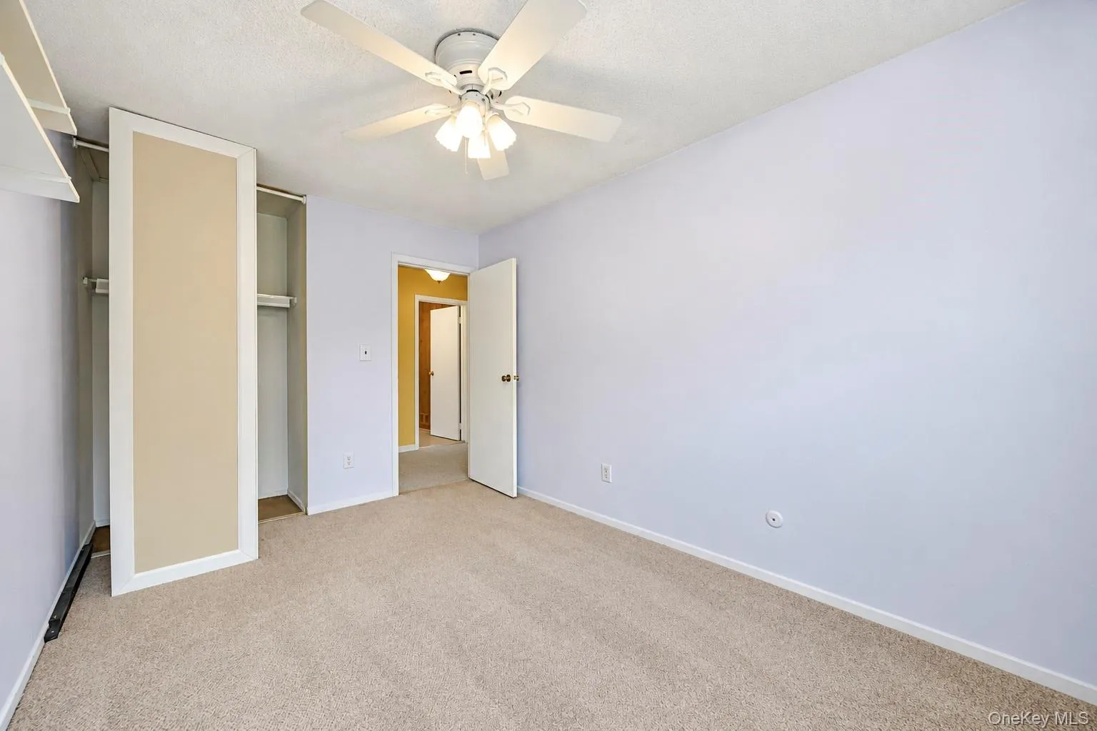 204 Springmeadow Drive, Islip, NY, 3 Bedrooms Bedrooms, 6 Rooms Rooms,1 BathroomBathrooms,Residential,For Rent,Springmeadow,0,1048027 204 Springmeadow Drive, Islip, NY, 3 Bedrooms Bedrooms, 6 Rooms Rooms,1 BathroomBathrooms,Residential,For Rent,Springmeadow,0,1048027