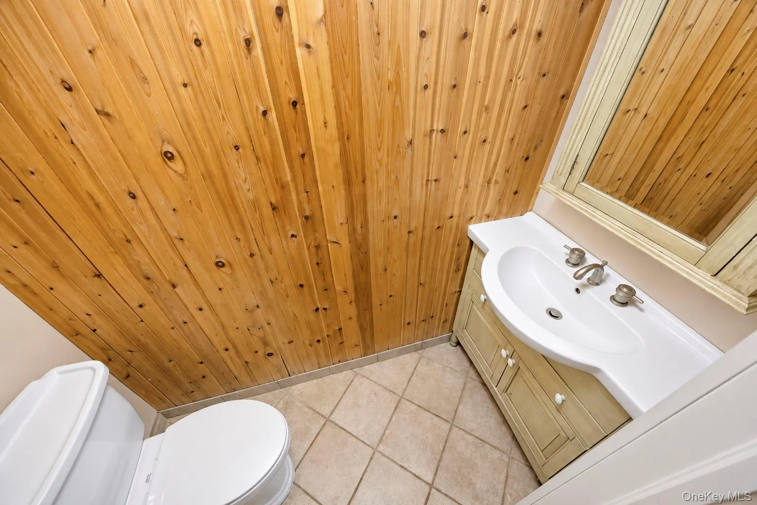 204 Springmeadow Drive, Islip, NY, 3 Bedrooms Bedrooms, 6 Rooms Rooms,1 BathroomBathrooms,Residential,For Rent,Springmeadow,0,1048027 204 Springmeadow Drive, Islip, NY, 3 Bedrooms Bedrooms, 6 Rooms Rooms,1 BathroomBathrooms,Residential,For Rent,Springmeadow,0,1048027