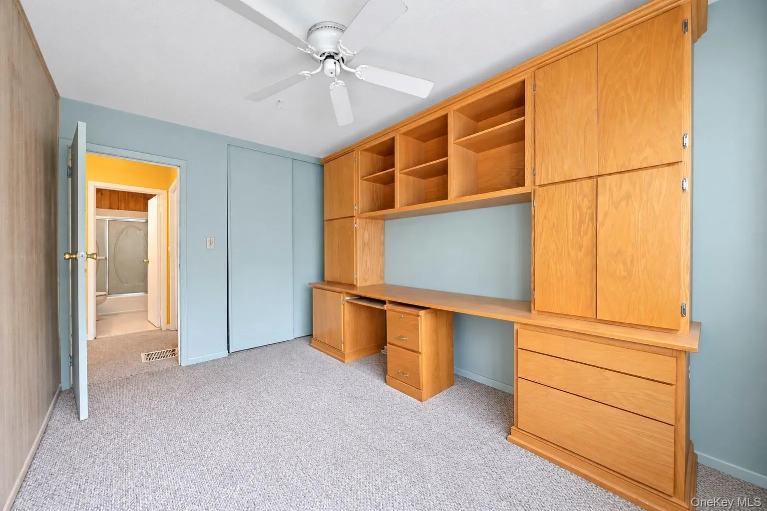 204 Springmeadow Drive, Islip, NY, 3 Bedrooms Bedrooms, 6 Rooms Rooms,1 BathroomBathrooms,Residential,For Rent,Springmeadow,0,1048027 204 Springmeadow Drive, Islip, NY, 3 Bedrooms Bedrooms, 6 Rooms Rooms,1 BathroomBathrooms,Residential,For Rent,Springmeadow,0,1048027
