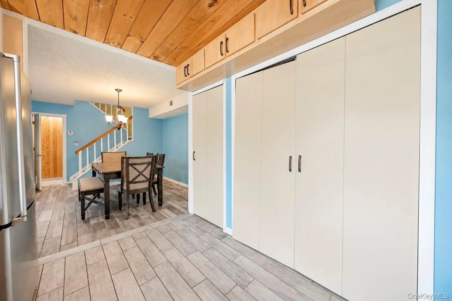 204 Springmeadow Drive, Islip, NY, 3 Bedrooms Bedrooms, 6 Rooms Rooms,1 BathroomBathrooms,Residential,For Rent,Springmeadow,0,1048027 204 Springmeadow Drive, Islip, NY, 3 Bedrooms Bedrooms, 6 Rooms Rooms,1 BathroomBathrooms,Residential,For Rent,Springmeadow,0,1048027