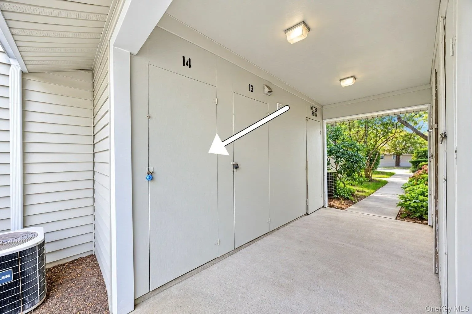 204 Springmeadow Drive, Islip, NY, 3 Bedrooms Bedrooms, 6 Rooms Rooms,1 BathroomBathrooms,Residential,For Rent,Springmeadow,0,1048027 204 Springmeadow Drive, Islip, NY, 3 Bedrooms Bedrooms, 6 Rooms Rooms,1 BathroomBathrooms,Residential,For Rent,Springmeadow,0,1048027