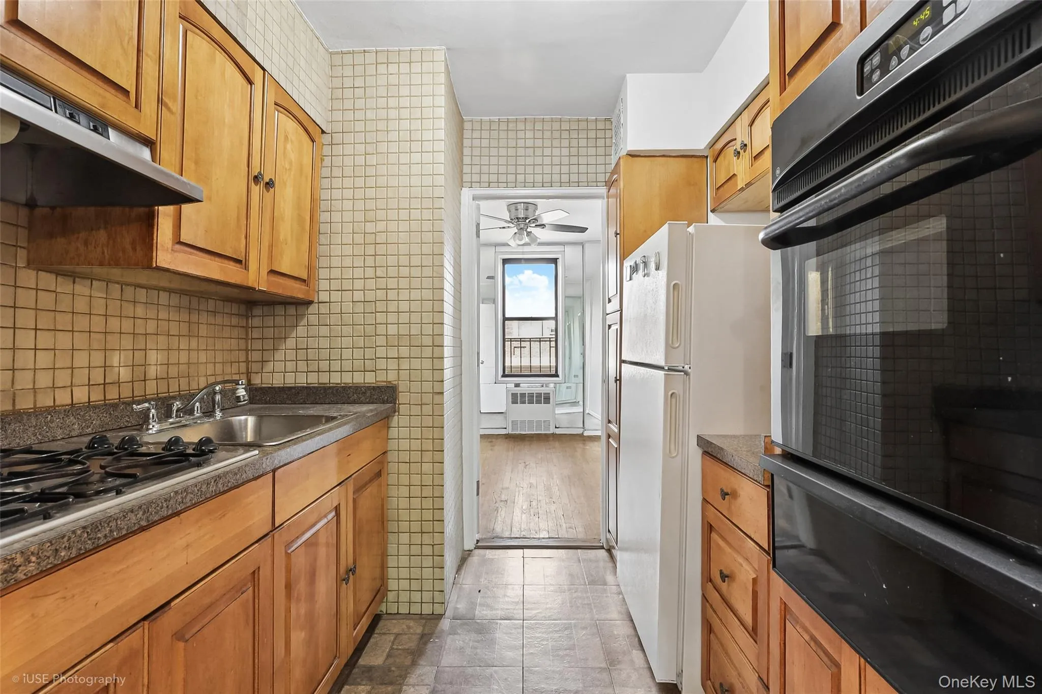 41-31 51st Street, New York, NY, 1 Bedroom Bedrooms, 4 Rooms Rooms,1 BathroomBathrooms,Residential,For Rent,51st Street,0,1048030 41-31 51st Street, New York, NY, 1 Bedroom Bedrooms, 4 Rooms Rooms,1 BathroomBathrooms,Residential,For Rent,51st Street,0,1048030