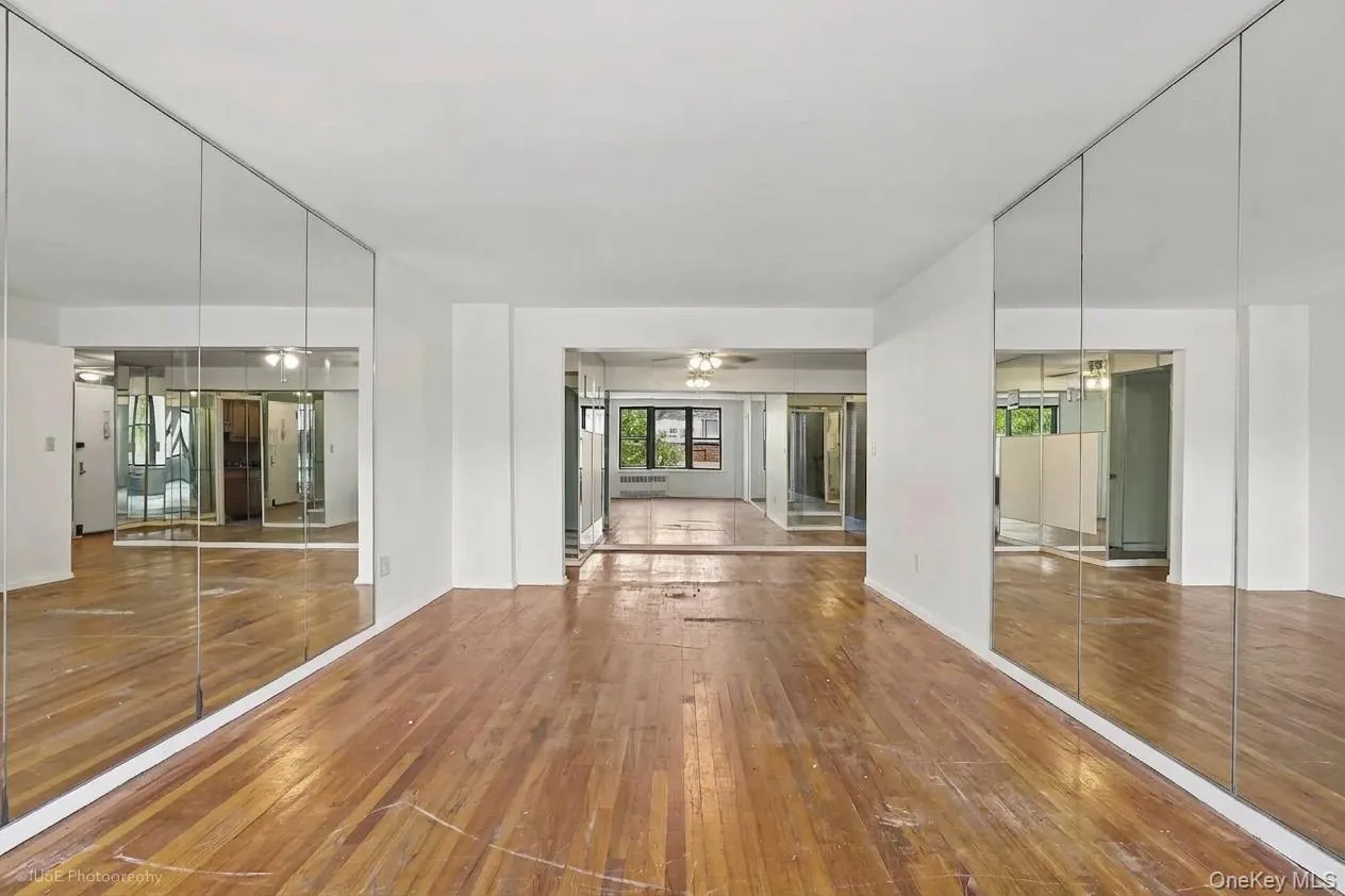 41-31 51st Street, New York, NY, 1 Bedroom Bedrooms, 4 Rooms Rooms,1 BathroomBathrooms,Residential,For Rent,51st Street,0,1048030 41-31 51st Street, New York, NY, 1 Bedroom Bedrooms, 4 Rooms Rooms,1 BathroomBathrooms,Residential,For Rent,51st Street,0,1048030