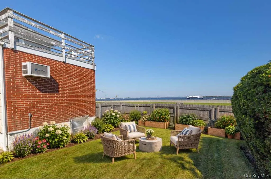 127-17 Beach Channel Drive, New York, NY, 4 Bedrooms Bedrooms, 3 Rooms Rooms,3 BathroomsBathrooms,Residential,For Rent,Beach Channel,0,1048031 127-17 Beach Channel Drive, New York, NY, 4 Bedrooms Bedrooms, 3 Rooms Rooms,3 BathroomsBathrooms,Residential,For Rent,Beach Channel,0,1048031