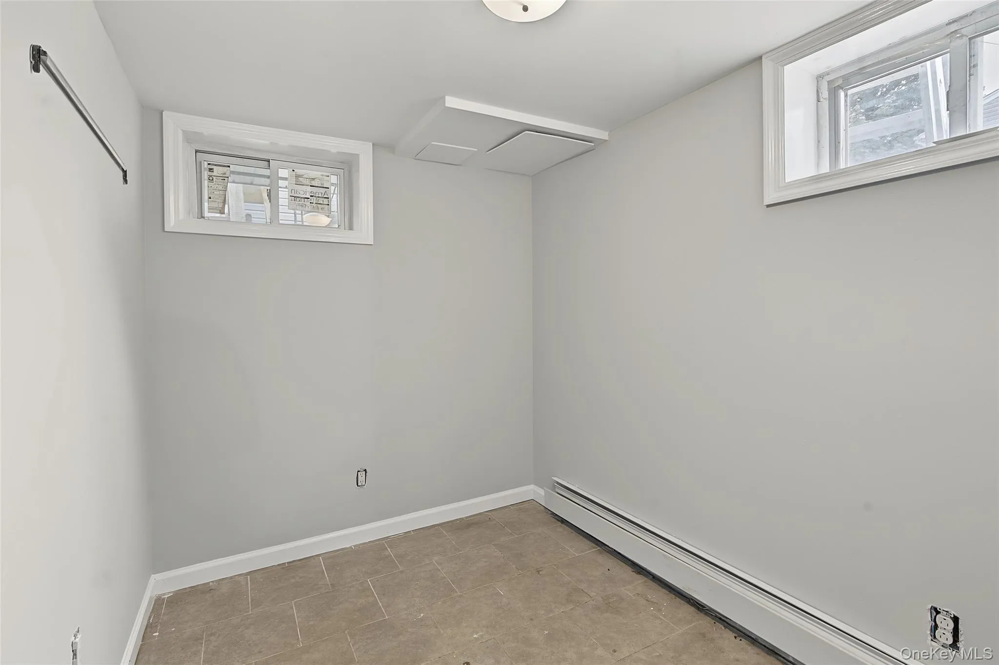 1085 Bay Shore Avenue, Islip, NY, 3 Bedrooms Bedrooms, 7 Rooms Rooms,3 BathroomsBathrooms,Residential,For Rent,Bay Shore,0,1048032 1085 Bay Shore Avenue, Islip, NY, 3 Bedrooms Bedrooms, 7 Rooms Rooms,3 BathroomsBathrooms,Residential,For Rent,Bay Shore,0,1048032