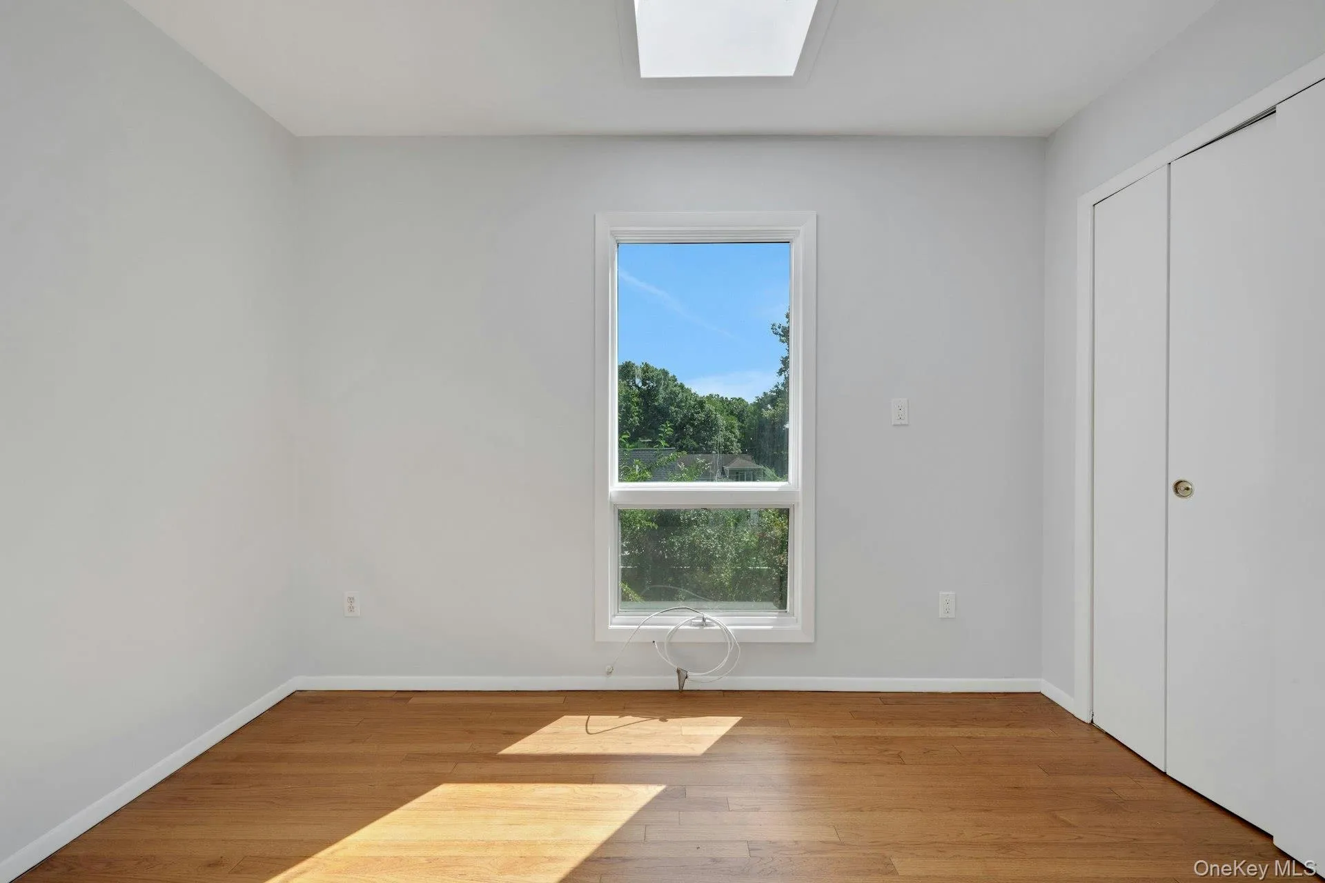 Additional space off Primary bedroom can be used as an office/nursery. Skylight and large window Additional space off Primary bedroom can be used as an office/nursery. Skylight and large window