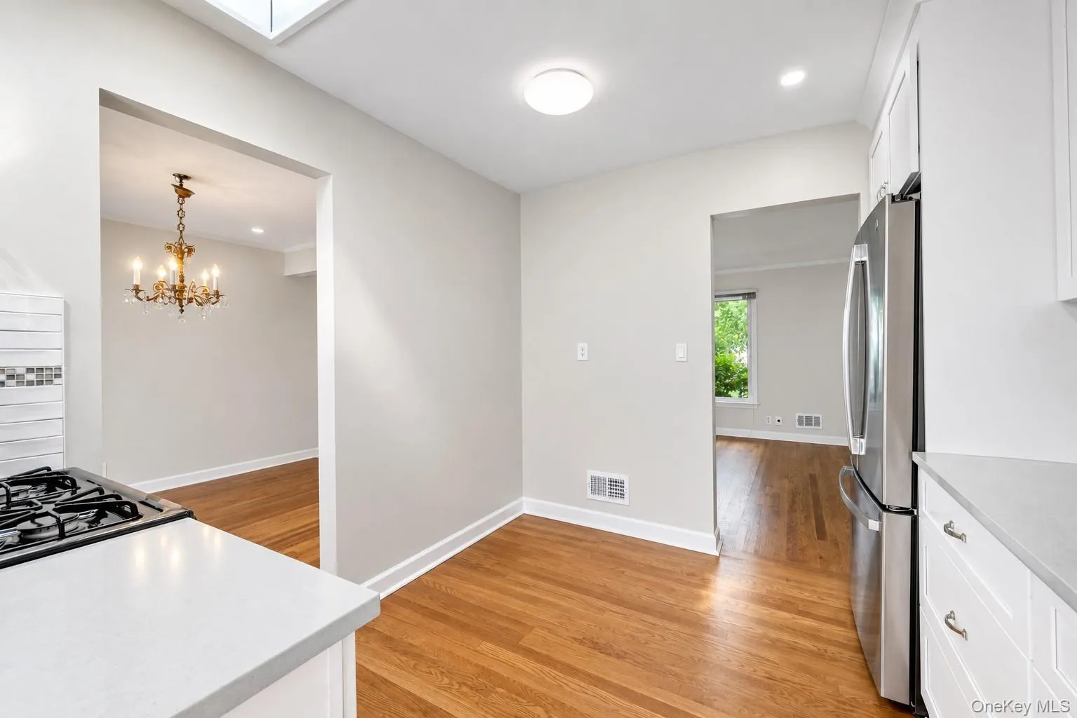22 Somerset Drive, Yonkers, NY, 3 Bedrooms Bedrooms, 8 Rooms Rooms,2 BathroomsBathrooms,Residential,For Rent,Somerset,0,1048033 22 Somerset Drive, Yonkers, NY, 3 Bedrooms Bedrooms, 8 Rooms Rooms,2 BathroomsBathrooms,Residential,For Rent,Somerset,0,1048033