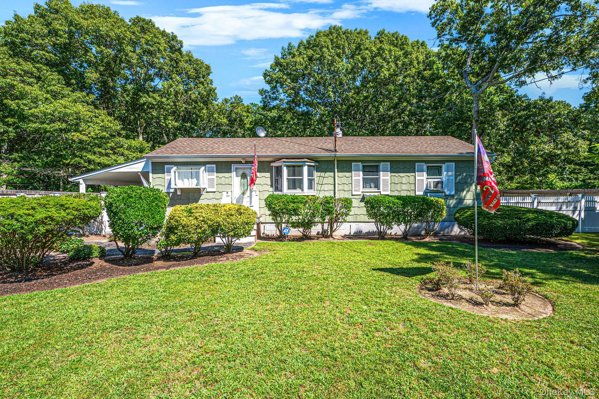 152 Grand Avenue, Brookhaven, NY, 3 Bedrooms Bedrooms, 6 Rooms Rooms,1 BathroomBathrooms,Residential,For Rent,Grand,0,1048036 152 Grand Avenue, Brookhaven, NY, 3 Bedrooms Bedrooms, 6 Rooms Rooms,1 BathroomBathrooms,Residential,For Rent,Grand,0,1048036