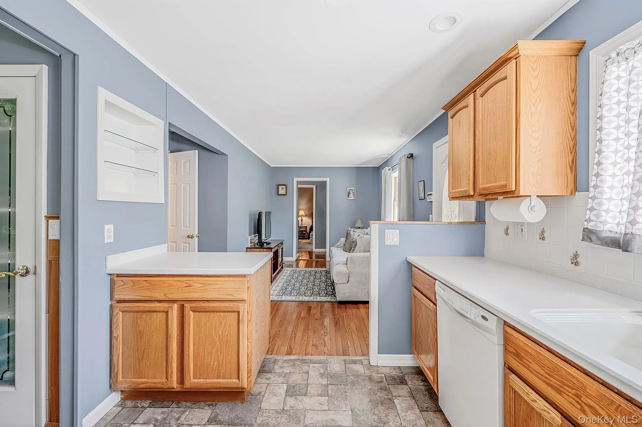152 Grand Avenue, Brookhaven, NY, 3 Bedrooms Bedrooms, 6 Rooms Rooms,1 BathroomBathrooms,Residential,For Rent,Grand,0,1048036 152 Grand Avenue, Brookhaven, NY, 3 Bedrooms Bedrooms, 6 Rooms Rooms,1 BathroomBathrooms,Residential,For Rent,Grand,0,1048036