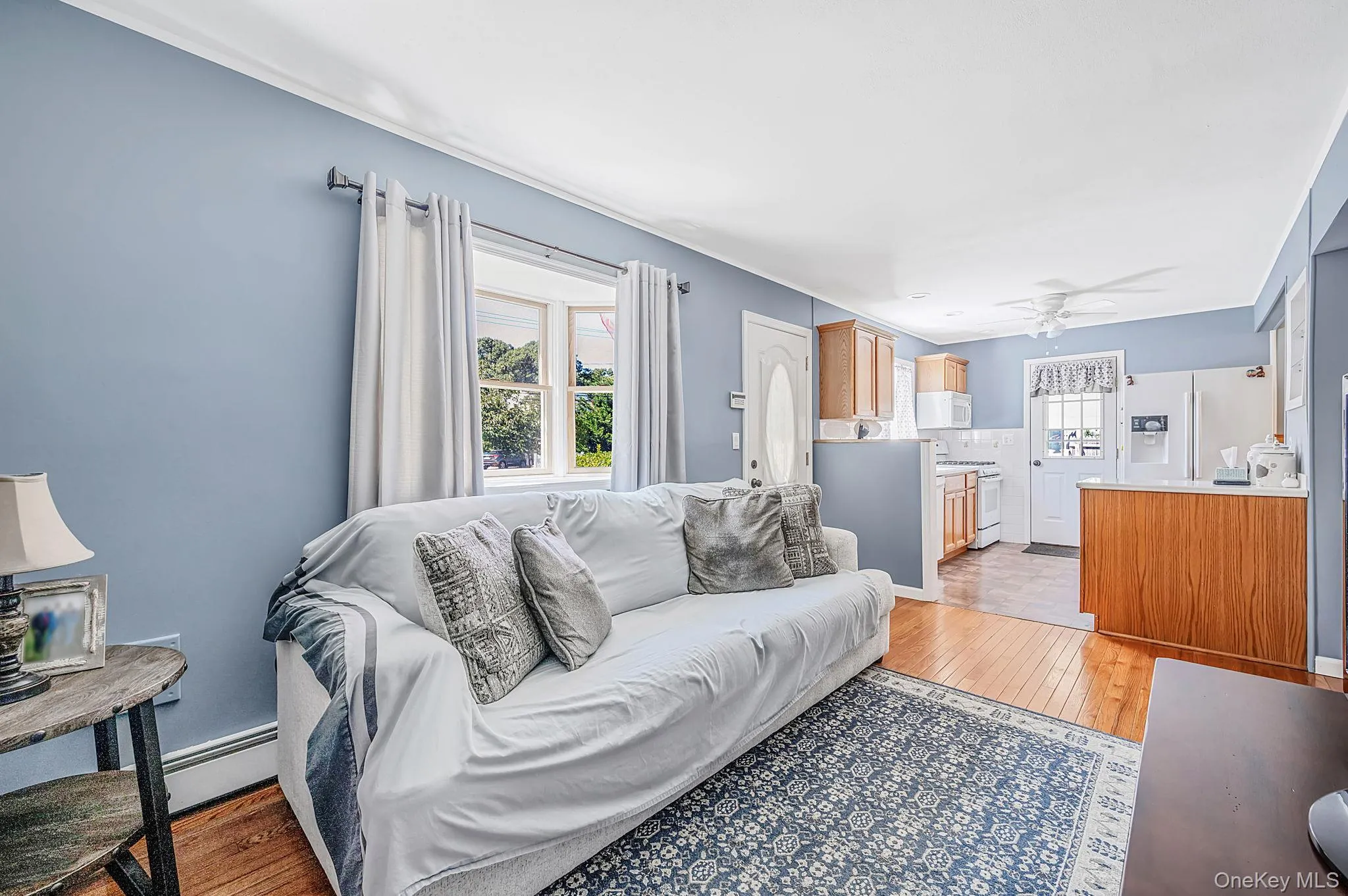152 Grand Avenue, Brookhaven, NY, 3 Bedrooms Bedrooms, 6 Rooms Rooms,1 BathroomBathrooms,Residential,For Rent,Grand,0,1048036 152 Grand Avenue, Brookhaven, NY, 3 Bedrooms Bedrooms, 6 Rooms Rooms,1 BathroomBathrooms,Residential,For Rent,Grand,0,1048036
