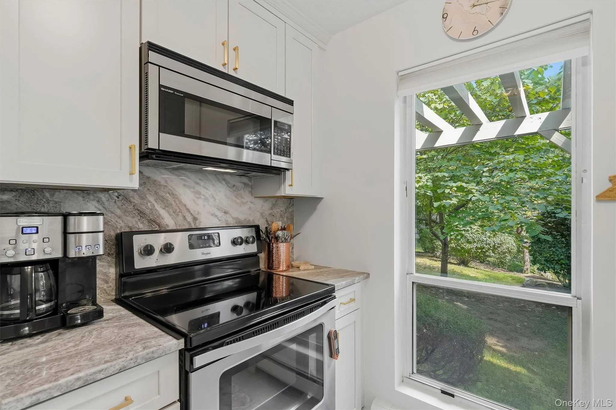 25 Villa Drive, Peekskill, NY, 1 Bedroom Bedrooms, 4 Rooms Rooms,2 BathroomsBathrooms,Residential,For Rent,Villa,0,1048039 25 Villa Drive, Peekskill, NY, 1 Bedroom Bedrooms, 4 Rooms Rooms,2 BathroomsBathrooms,Residential,For Rent,Villa,0,1048039