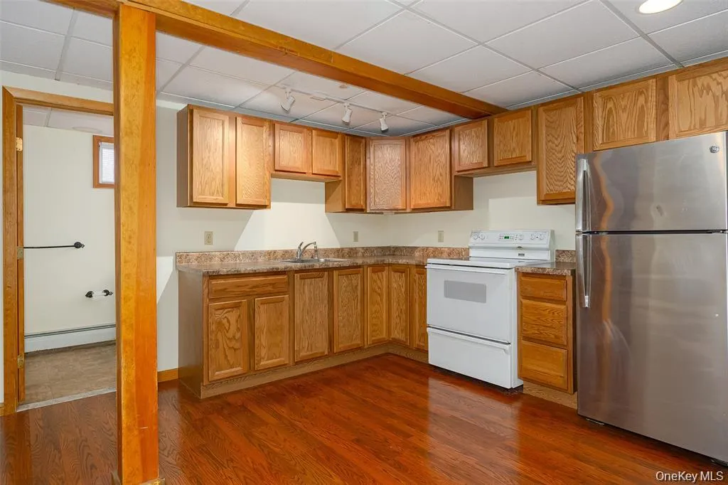 129 Clinton Corners Road, Pleasant Valley, NY, 4 Bedrooms Bedrooms, 9 Rooms Rooms,3 BathroomsBathrooms,Residential,For Rent,Clinton Corners,0,1048041 129 Clinton Corners Road, Pleasant Valley, NY, 4 Bedrooms Bedrooms, 9 Rooms Rooms,3 BathroomsBathrooms,Residential,For Rent,Clinton Corners,0,1048041