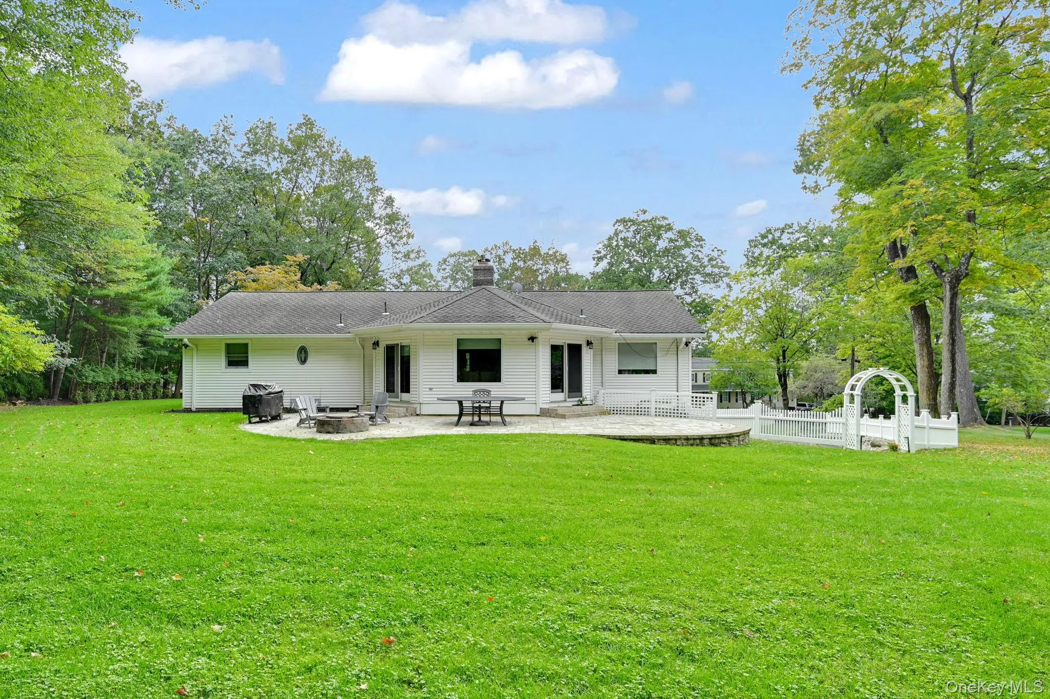 15 Ramapo Lane, Ramapo, NY, 3 Bedrooms Bedrooms, 7 Rooms Rooms,3 BathroomsBathrooms,Residential,For Rent,Ramapo,0,1048043 15 Ramapo Lane, Ramapo, NY, 3 Bedrooms Bedrooms, 7 Rooms Rooms,3 BathroomsBathrooms,Residential,For Rent,Ramapo,0,1048043