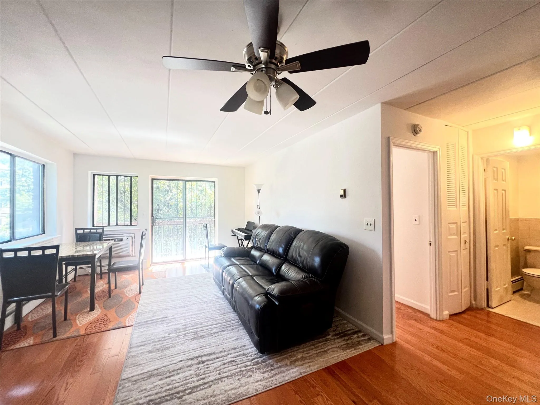 56-16 Seabury Street, New York, NY, 1 Bedroom Bedrooms, 3 Rooms Rooms,1 BathroomBathrooms,Residential,For Rent,Seabury,0,1048049 56-16 Seabury Street, New York, NY, 1 Bedroom Bedrooms, 3 Rooms Rooms,1 BathroomBathrooms,Residential,For Rent,Seabury,0,1048049