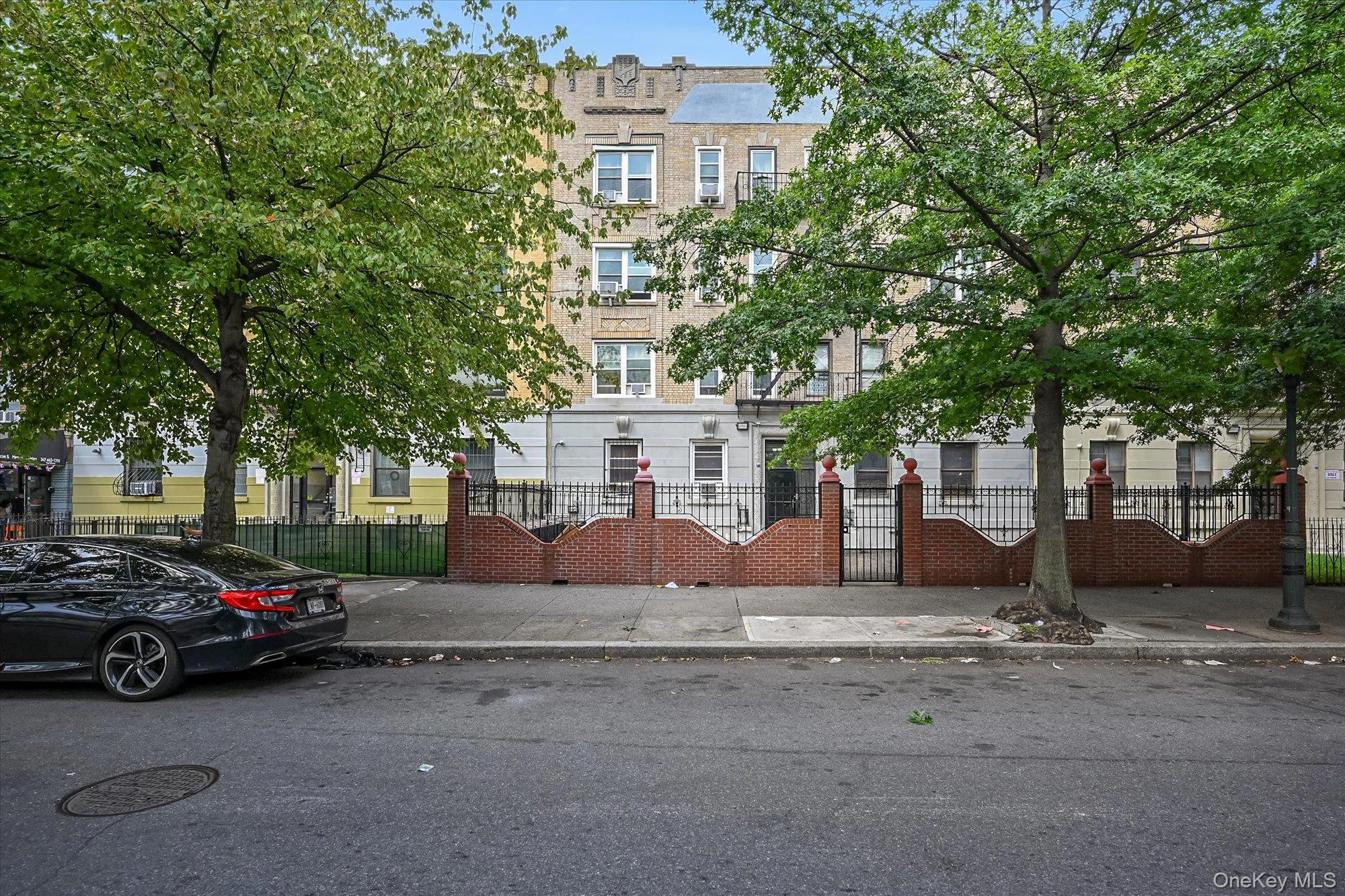 1057 Eastern Parkway, New York, NY, 3 Bedrooms Bedrooms, 5 Rooms Rooms,1 BathroomBathrooms,Residential,For Rent,Eastern Parkway,0,1048051 1057 Eastern Parkway, New York, NY, 3 Bedrooms Bedrooms, 5 Rooms Rooms,1 BathroomBathrooms,Residential,For Rent,Eastern Parkway,0,1048051