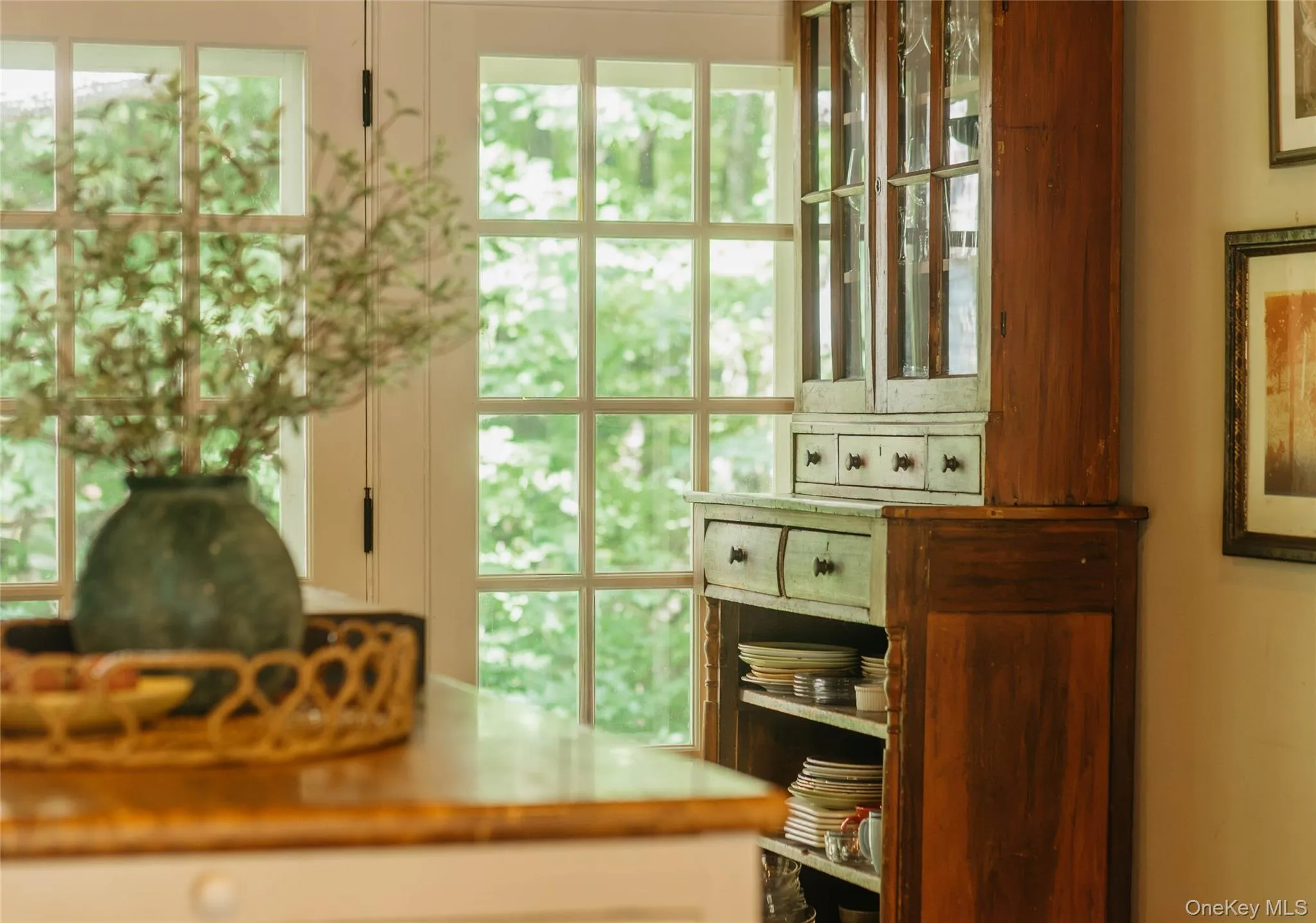 190 Lewis Hollow Road, Woodstock, NY, 3 Bedrooms Bedrooms, 10 Rooms Rooms,3 BathroomsBathrooms,Residential,For Rent,Lewis Hollow,0,1048053 190 Lewis Hollow Road, Woodstock, NY, 3 Bedrooms Bedrooms, 10 Rooms Rooms,3 BathroomsBathrooms,Residential,For Rent,Lewis Hollow,0,1048053