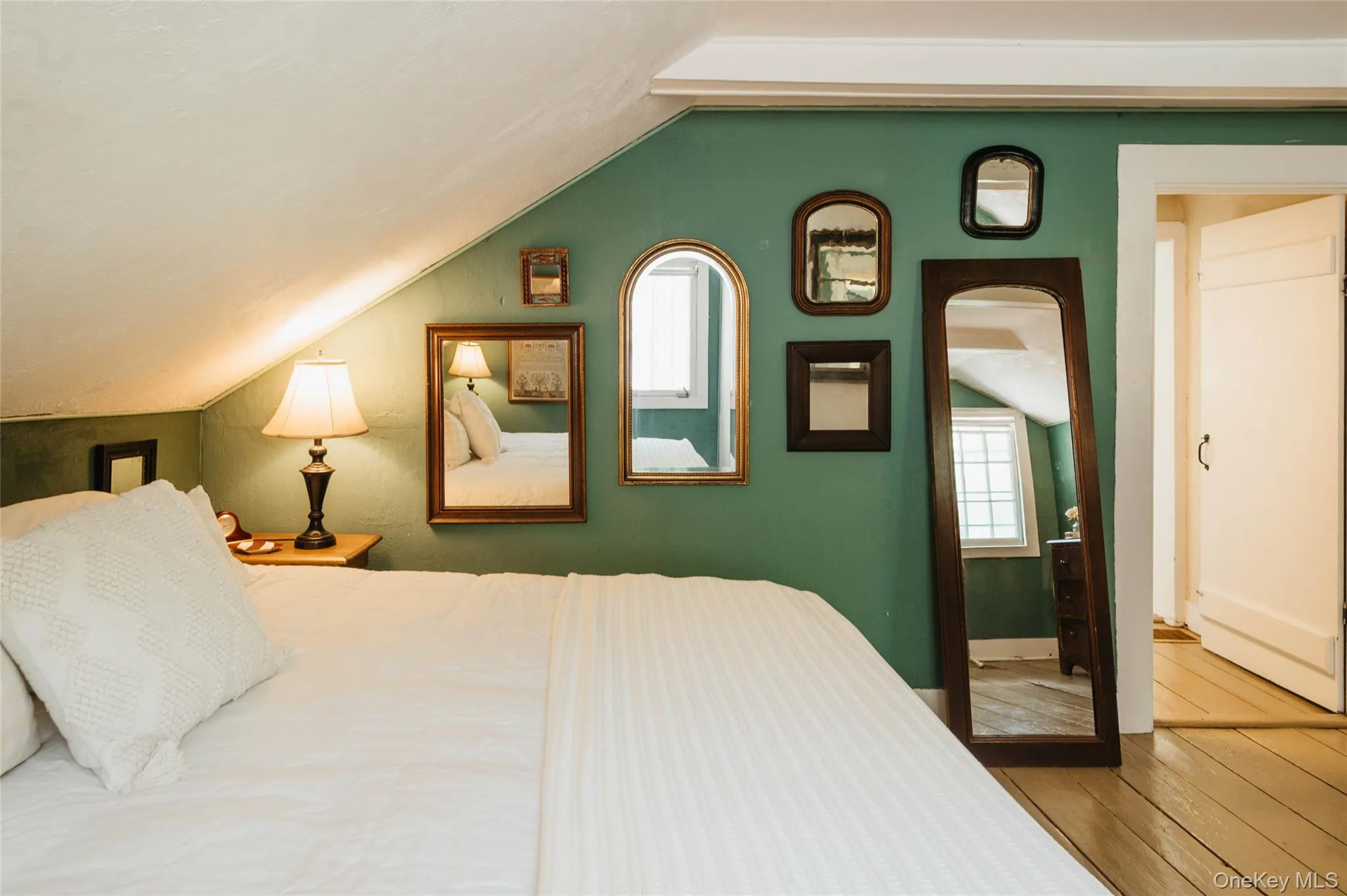 190 Lewis Hollow Road, Woodstock, NY, 3 Bedrooms Bedrooms, 10 Rooms Rooms,3 BathroomsBathrooms,Residential,For Rent,Lewis Hollow,0,1048053 190 Lewis Hollow Road, Woodstock, NY, 3 Bedrooms Bedrooms, 10 Rooms Rooms,3 BathroomsBathrooms,Residential,For Rent,Lewis Hollow,0,1048053