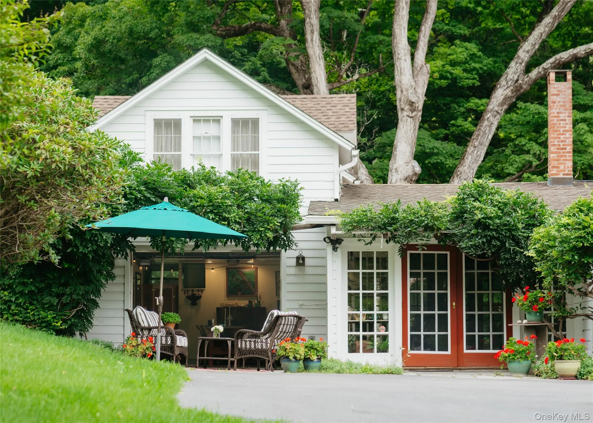 190 Lewis Hollow Road, Woodstock, NY, 3 Bedrooms Bedrooms, 10 Rooms Rooms,3 BathroomsBathrooms,Residential,For Rent,Lewis Hollow,0,1048053 190 Lewis Hollow Road, Woodstock, NY, 3 Bedrooms Bedrooms, 10 Rooms Rooms,3 BathroomsBathrooms,Residential,For Rent,Lewis Hollow,0,1048053