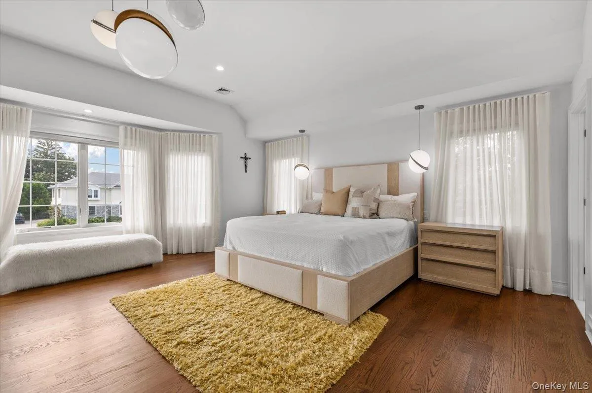 105 Woodhill Lane, North Hempstead, NY, 4 Bedrooms Bedrooms, 14 Rooms Rooms,4 BathroomsBathrooms,Residential,For Rent,Woodhill,0,1048059 105 Woodhill Lane, North Hempstead, NY, 4 Bedrooms Bedrooms, 14 Rooms Rooms,4 BathroomsBathrooms,Residential,For Rent,Woodhill,0,1048059