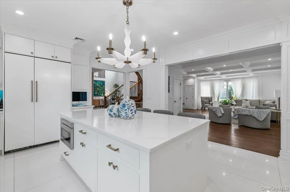 105 Woodhill Lane, North Hempstead, NY, 4 Bedrooms Bedrooms, 14 Rooms Rooms,4 BathroomsBathrooms,Residential,For Rent,Woodhill,0,1048059 105 Woodhill Lane, North Hempstead, NY, 4 Bedrooms Bedrooms, 14 Rooms Rooms,4 BathroomsBathrooms,Residential,For Rent,Woodhill,0,1048059