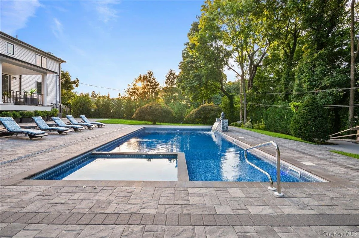 105 Woodhill Lane, North Hempstead, NY, 4 Bedrooms Bedrooms, 14 Rooms Rooms,4 BathroomsBathrooms,Residential,For Rent,Woodhill,0,1048059 105 Woodhill Lane, North Hempstead, NY, 4 Bedrooms Bedrooms, 14 Rooms Rooms,4 BathroomsBathrooms,Residential,For Rent,Woodhill,0,1048059