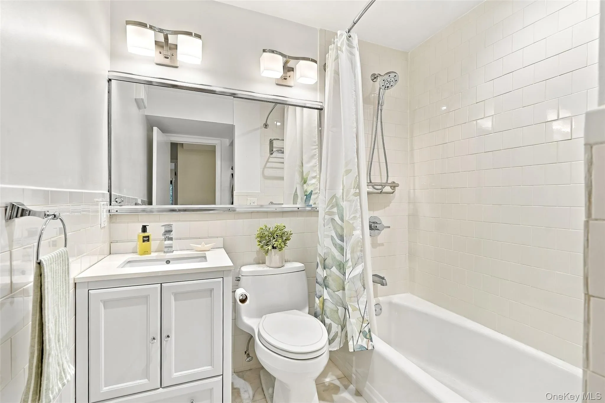 Hall bath with tub shower Hall bath with tub shower