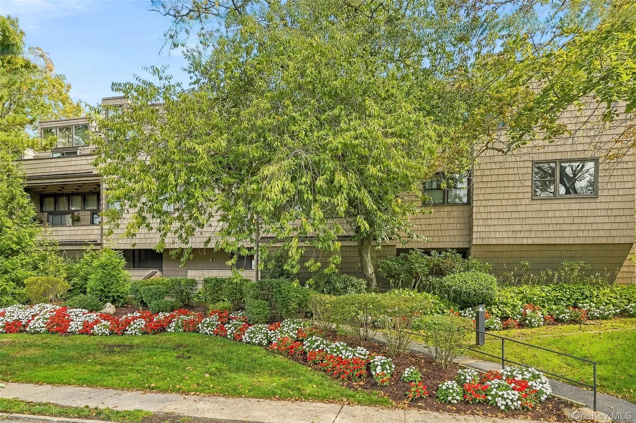 Purchase Street Tenants Corporation consists of 19 co-op units just 2/10ths of a mile from Metro North and downtown Rye. Purchase Street Tenants Corporation consists of 19 co-op units just 2/10ths of a mile from Metro North and downtown Rye.