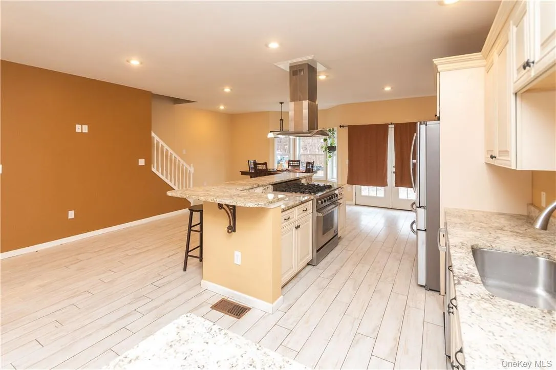 66 Mulberry Lane, Marlboro, NY, 3 Bedrooms Bedrooms, 7 Rooms Rooms,2 BathroomsBathrooms,Residential Lease,For Rent,Mulberry,0,1048062 66 Mulberry Lane, Marlboro, NY, 3 Bedrooms Bedrooms, 7 Rooms Rooms,2 BathroomsBathrooms,Residential Lease,For Rent,Mulberry,0,1048062