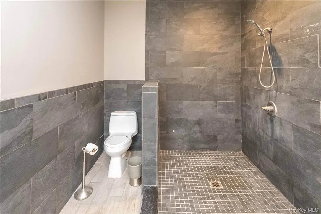66 Mulberry Lane, Marlboro, NY, 3 Bedrooms Bedrooms, 7 Rooms Rooms,2 BathroomsBathrooms,Residential Lease,For Rent,Mulberry,0,1048062 66 Mulberry Lane, Marlboro, NY, 3 Bedrooms Bedrooms, 7 Rooms Rooms,2 BathroomsBathrooms,Residential Lease,For Rent,Mulberry,0,1048062