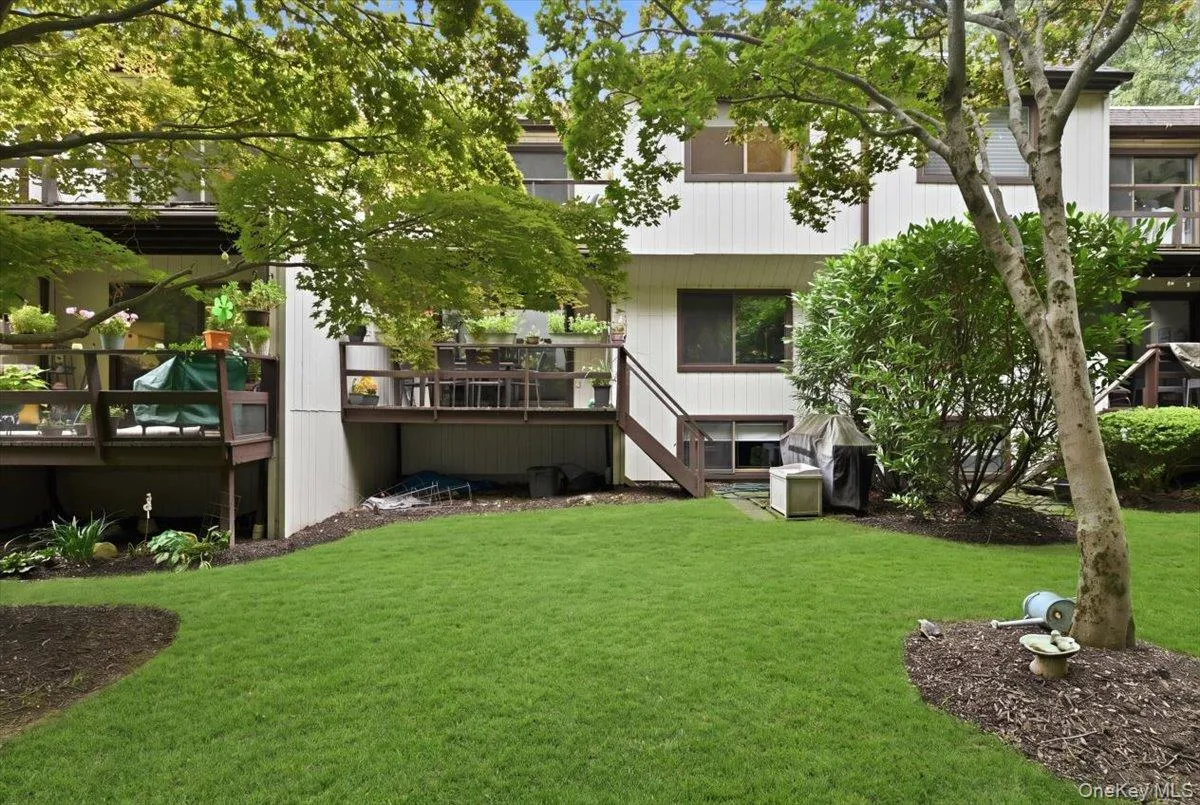40 Cedar Lane, Oyster Bay, NY, 2 Bedrooms Bedrooms, 7 Rooms Rooms,3 BathroomsBathrooms,Residential,For Rent,Cedar,0,1048063 40 Cedar Lane, Oyster Bay, NY, 2 Bedrooms Bedrooms, 7 Rooms Rooms,3 BathroomsBathrooms,Residential,For Rent,Cedar,0,1048063