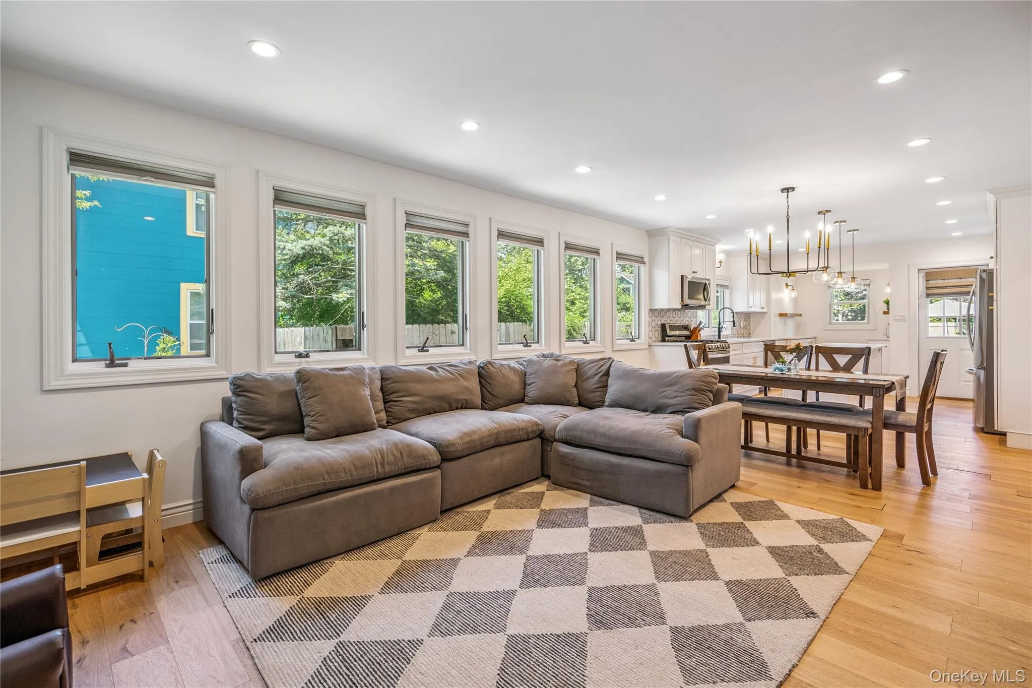 55 Cleveland Street, Brookhaven, NY, 3 Bedrooms Bedrooms, 7 Rooms Rooms,2 BathroomsBathrooms,Residential,For Rent,Cleveland,0,1048064 55 Cleveland Street, Brookhaven, NY, 3 Bedrooms Bedrooms, 7 Rooms Rooms,2 BathroomsBathrooms,Residential,For Rent,Cleveland,0,1048064