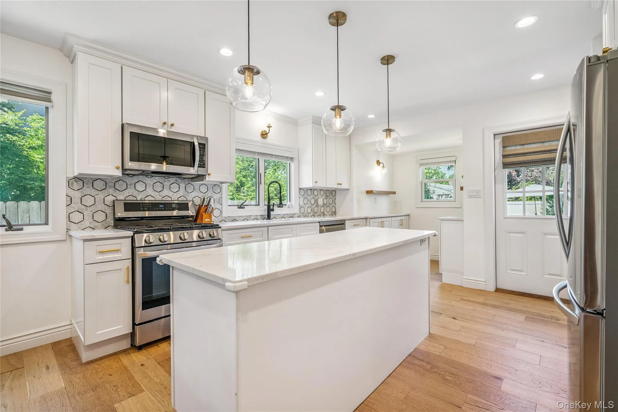 55 Cleveland Street, Brookhaven, NY, 3 Bedrooms Bedrooms, 7 Rooms Rooms,2 BathroomsBathrooms,Residential,For Rent,Cleveland,0,1048064 55 Cleveland Street, Brookhaven, NY, 3 Bedrooms Bedrooms, 7 Rooms Rooms,2 BathroomsBathrooms,Residential,For Rent,Cleveland,0,1048064