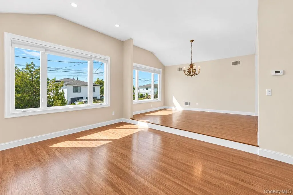 162-07 85th Street, New York, NY, 5 Bedrooms Bedrooms, 10 Rooms Rooms,3 BathroomsBathrooms,Residential,For Rent,85th,0,1048065 162-07 85th Street, New York, NY, 5 Bedrooms Bedrooms, 10 Rooms Rooms,3 BathroomsBathrooms,Residential,For Rent,85th,0,1048065
