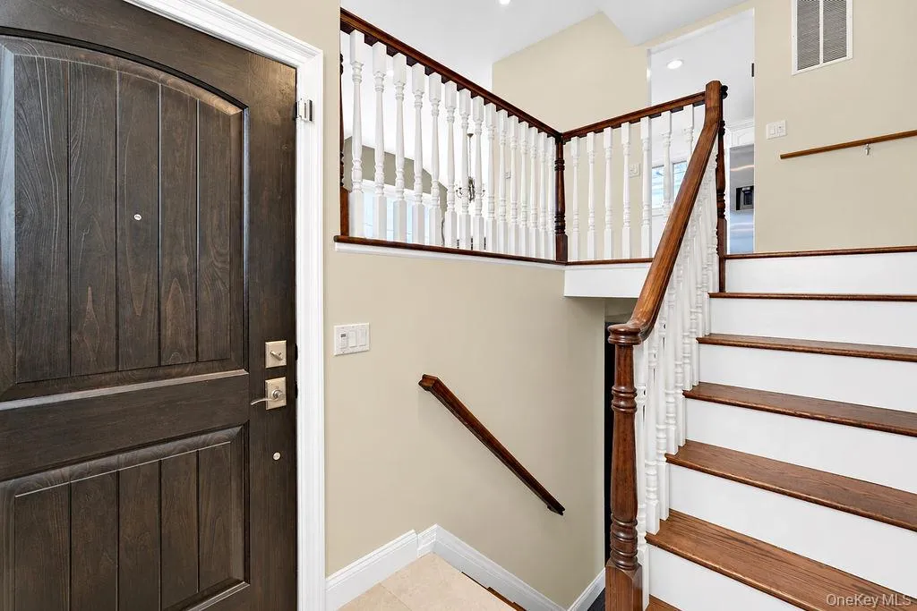 162-07 85th Street, New York, NY, 5 Bedrooms Bedrooms, 10 Rooms Rooms,3 BathroomsBathrooms,Residential,For Rent,85th,0,1048065 162-07 85th Street, New York, NY, 5 Bedrooms Bedrooms, 10 Rooms Rooms,3 BathroomsBathrooms,Residential,For Rent,85th,0,1048065