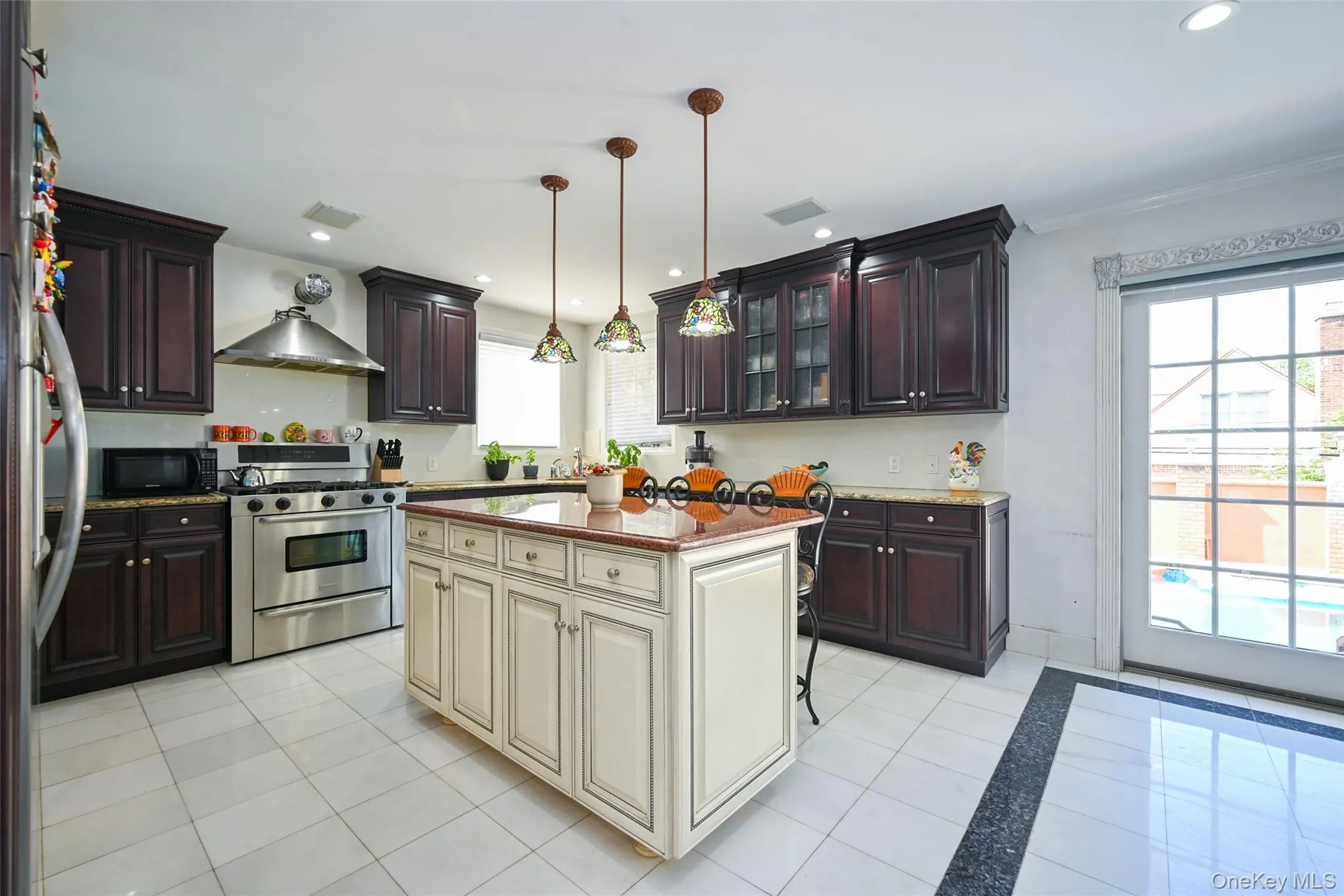 58-12 202nd Street, New York, NY, 3 Bedrooms Bedrooms, 12 Rooms Rooms,3 BathroomsBathrooms,Residential,For Rent,202nd,0,1048068 58-12 202nd Street, New York, NY, 3 Bedrooms Bedrooms, 12 Rooms Rooms,3 BathroomsBathrooms,Residential,For Rent,202nd,0,1048068
