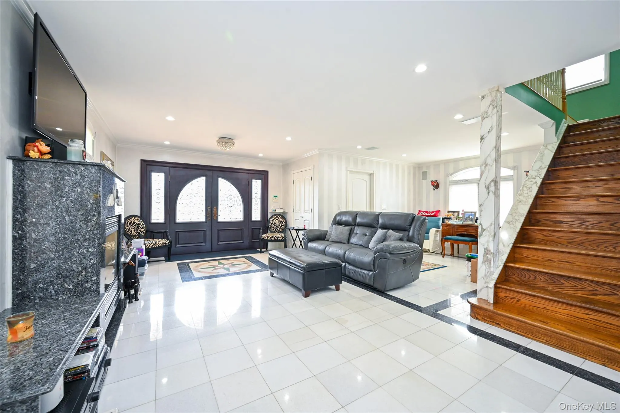 58-12 202nd Street, New York, NY, 3 Bedrooms Bedrooms, 12 Rooms Rooms,3 BathroomsBathrooms,Residential,For Rent,202nd,0,1048068 58-12 202nd Street, New York, NY, 3 Bedrooms Bedrooms, 12 Rooms Rooms,3 BathroomsBathrooms,Residential,For Rent,202nd,0,1048068