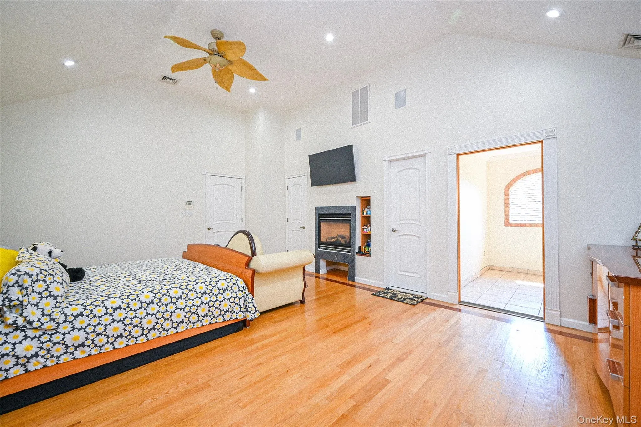 58-12 202nd Street, New York, NY, 3 Bedrooms Bedrooms, 12 Rooms Rooms,3 BathroomsBathrooms,Residential,For Rent,202nd,0,1048068 58-12 202nd Street, New York, NY, 3 Bedrooms Bedrooms, 12 Rooms Rooms,3 BathroomsBathrooms,Residential,For Rent,202nd,0,1048068