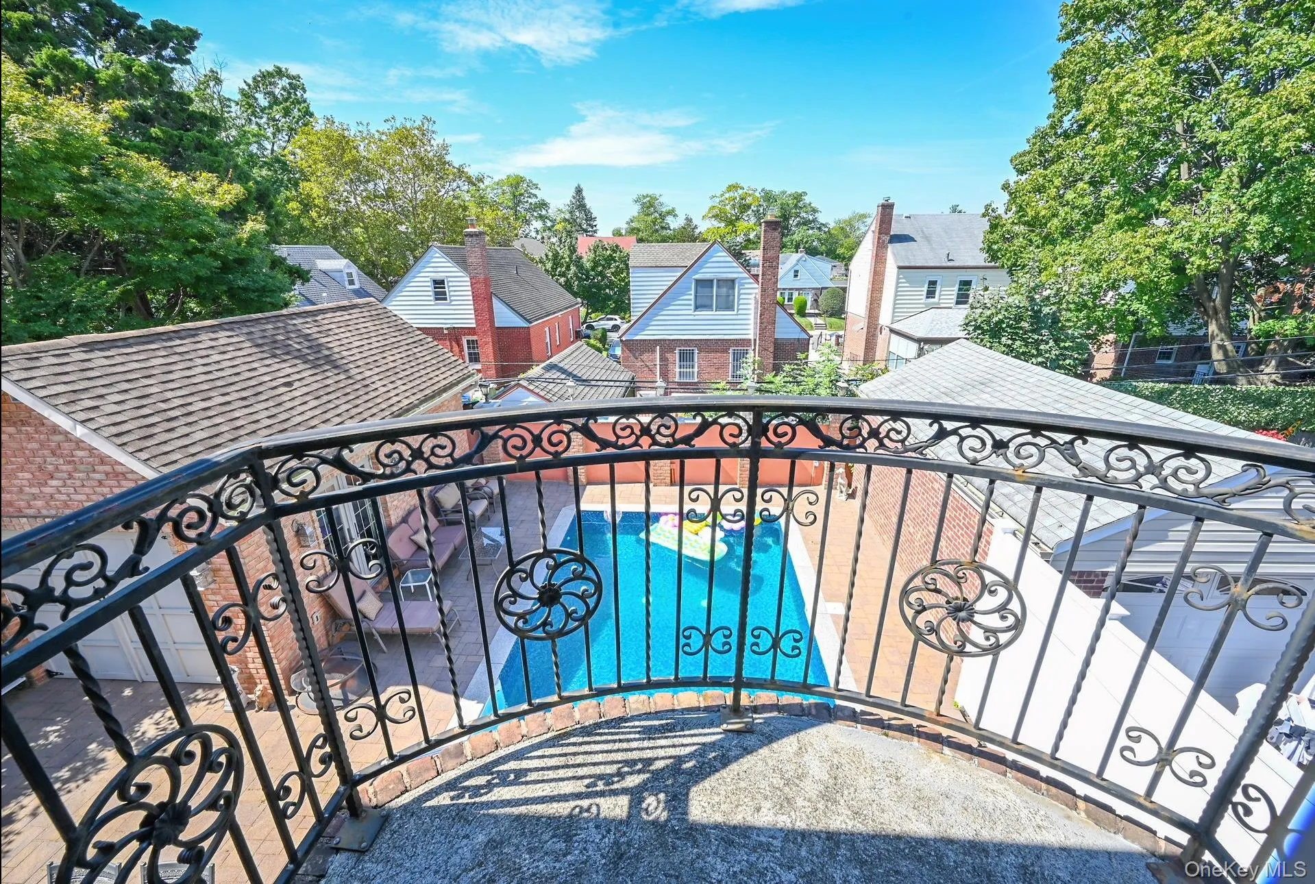 58-12 202nd Street, New York, NY, 3 Bedrooms Bedrooms, 12 Rooms Rooms,3 BathroomsBathrooms,Residential,For Rent,202nd,0,1048068 58-12 202nd Street, New York, NY, 3 Bedrooms Bedrooms, 12 Rooms Rooms,3 BathroomsBathrooms,Residential,For Rent,202nd,0,1048068