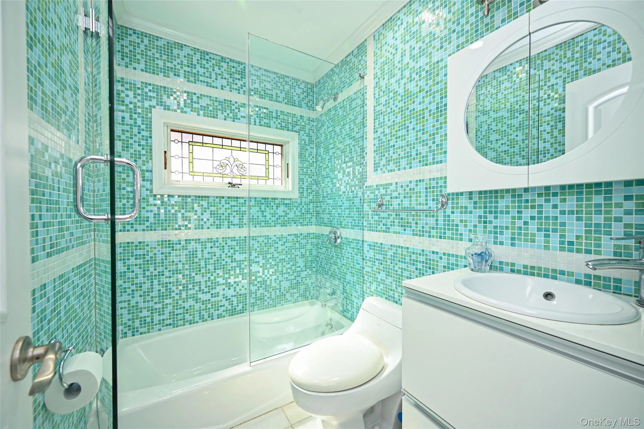 58-12 202nd Street, New York, NY, 3 Bedrooms Bedrooms, 12 Rooms Rooms,3 BathroomsBathrooms,Residential,For Rent,202nd,0,1048068 58-12 202nd Street, New York, NY, 3 Bedrooms Bedrooms, 12 Rooms Rooms,3 BathroomsBathrooms,Residential,For Rent,202nd,0,1048068