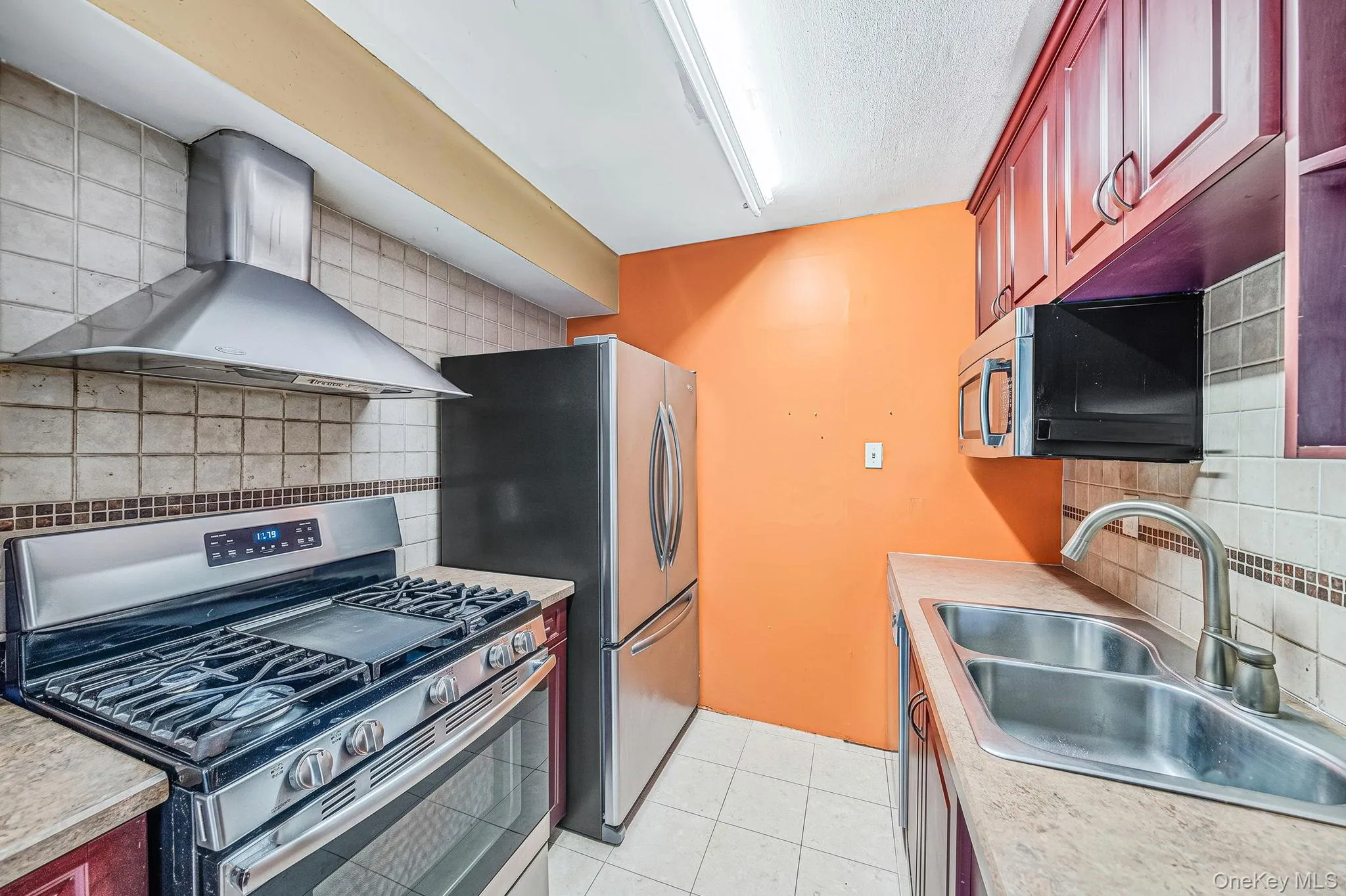11 Glen Hollow Drive, Brookhaven, NY, 3 Bedrooms Bedrooms, 7 Rooms Rooms,2 BathroomsBathrooms,Residential,For Rent,Glen Hollow,0,1048070 11 Glen Hollow Drive, Brookhaven, NY, 3 Bedrooms Bedrooms, 7 Rooms Rooms,2 BathroomsBathrooms,Residential,For Rent,Glen Hollow,0,1048070