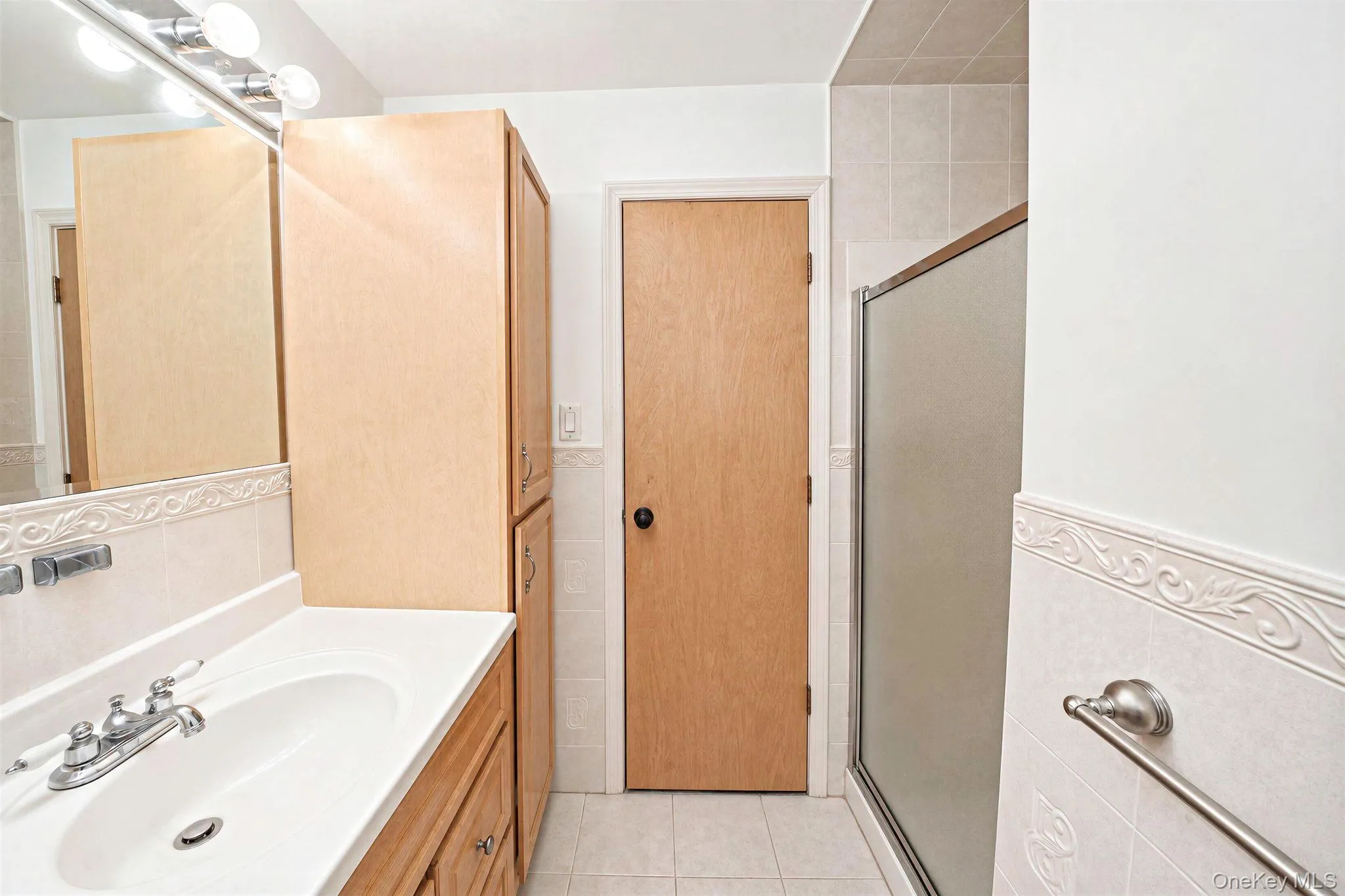 11 Glen Hollow Drive, Brookhaven, NY, 3 Bedrooms Bedrooms, 7 Rooms Rooms,2 BathroomsBathrooms,Residential,For Rent,Glen Hollow,0,1048070 11 Glen Hollow Drive, Brookhaven, NY, 3 Bedrooms Bedrooms, 7 Rooms Rooms,2 BathroomsBathrooms,Residential,For Rent,Glen Hollow,0,1048070