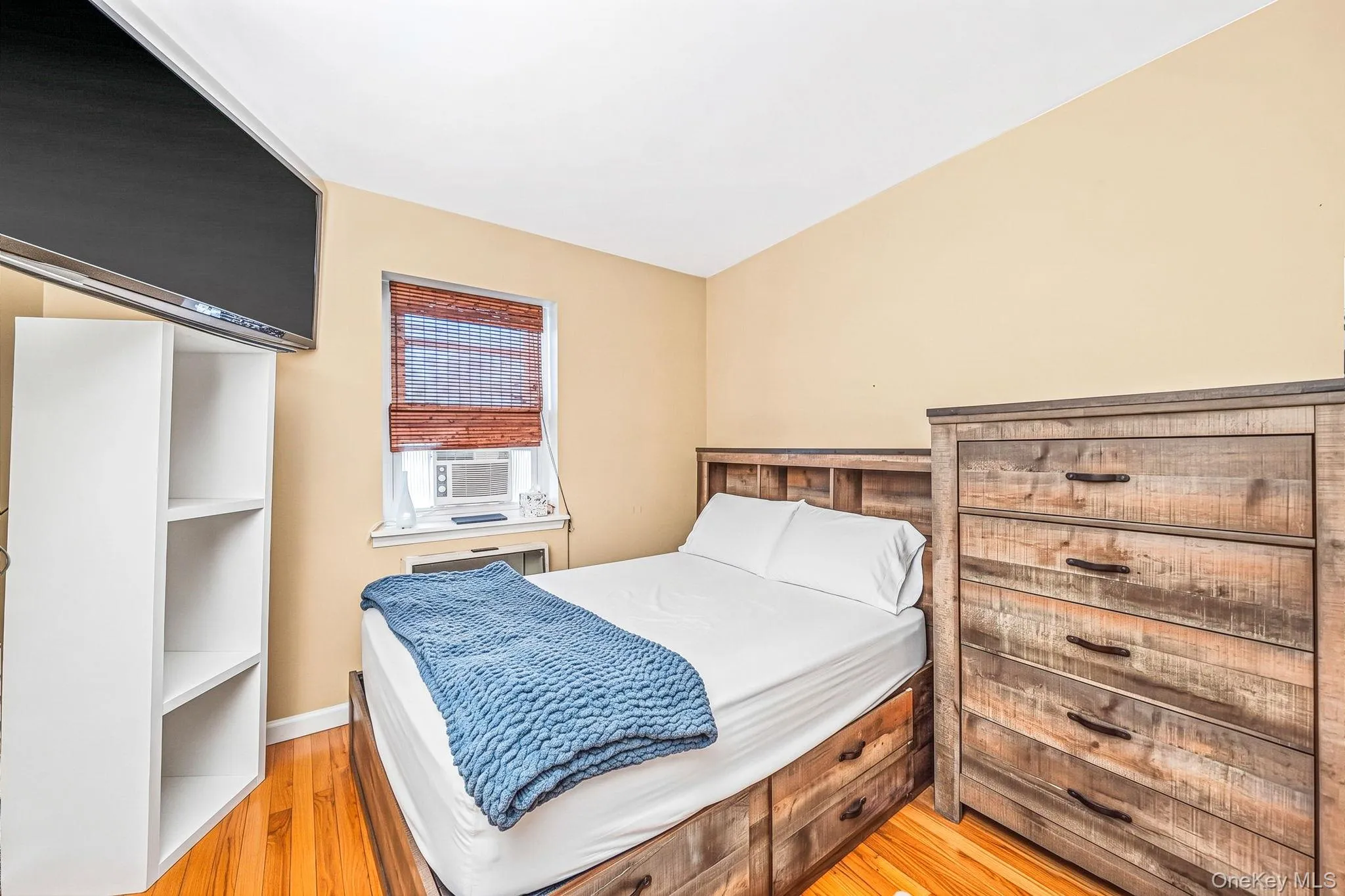 11 Glen Hollow Drive, Brookhaven, NY, 3 Bedrooms Bedrooms, 7 Rooms Rooms,2 BathroomsBathrooms,Residential,For Rent,Glen Hollow,0,1048070 11 Glen Hollow Drive, Brookhaven, NY, 3 Bedrooms Bedrooms, 7 Rooms Rooms,2 BathroomsBathrooms,Residential,For Rent,Glen Hollow,0,1048070