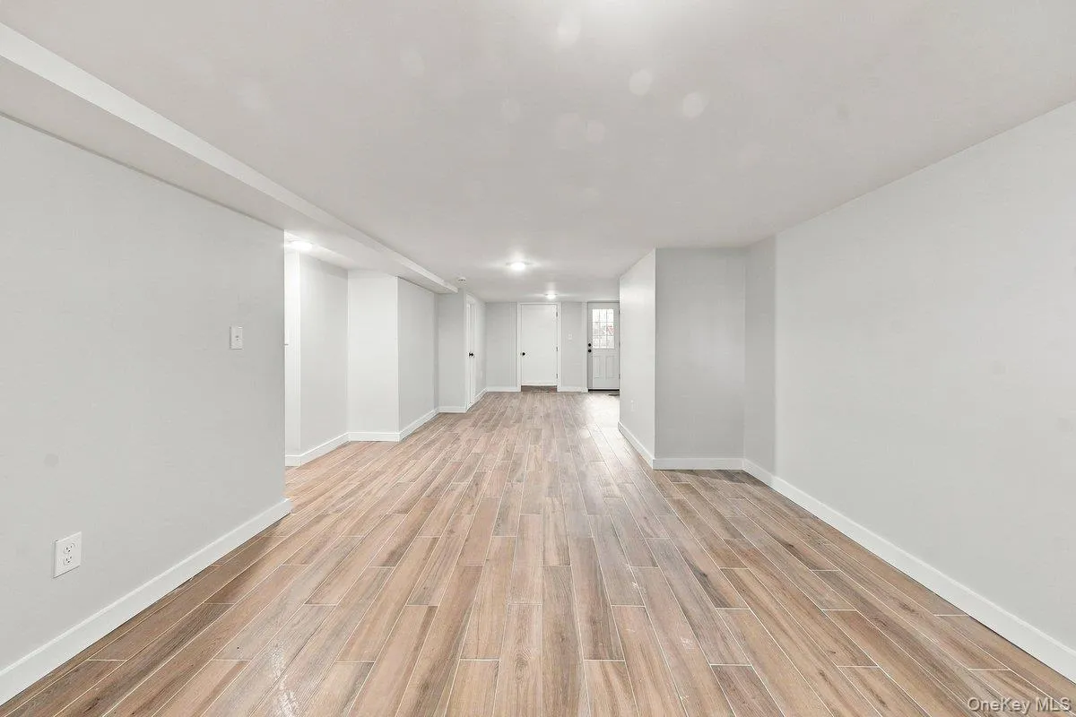 1978 Needham, New York, NY, 4 Bedrooms Bedrooms, 6 Rooms Rooms,2 BathroomsBathrooms,Residential,For Rent,Needham,0,1048072 1978 Needham, New York, NY, 4 Bedrooms Bedrooms, 6 Rooms Rooms,2 BathroomsBathrooms,Residential,For Rent,Needham,0,1048072