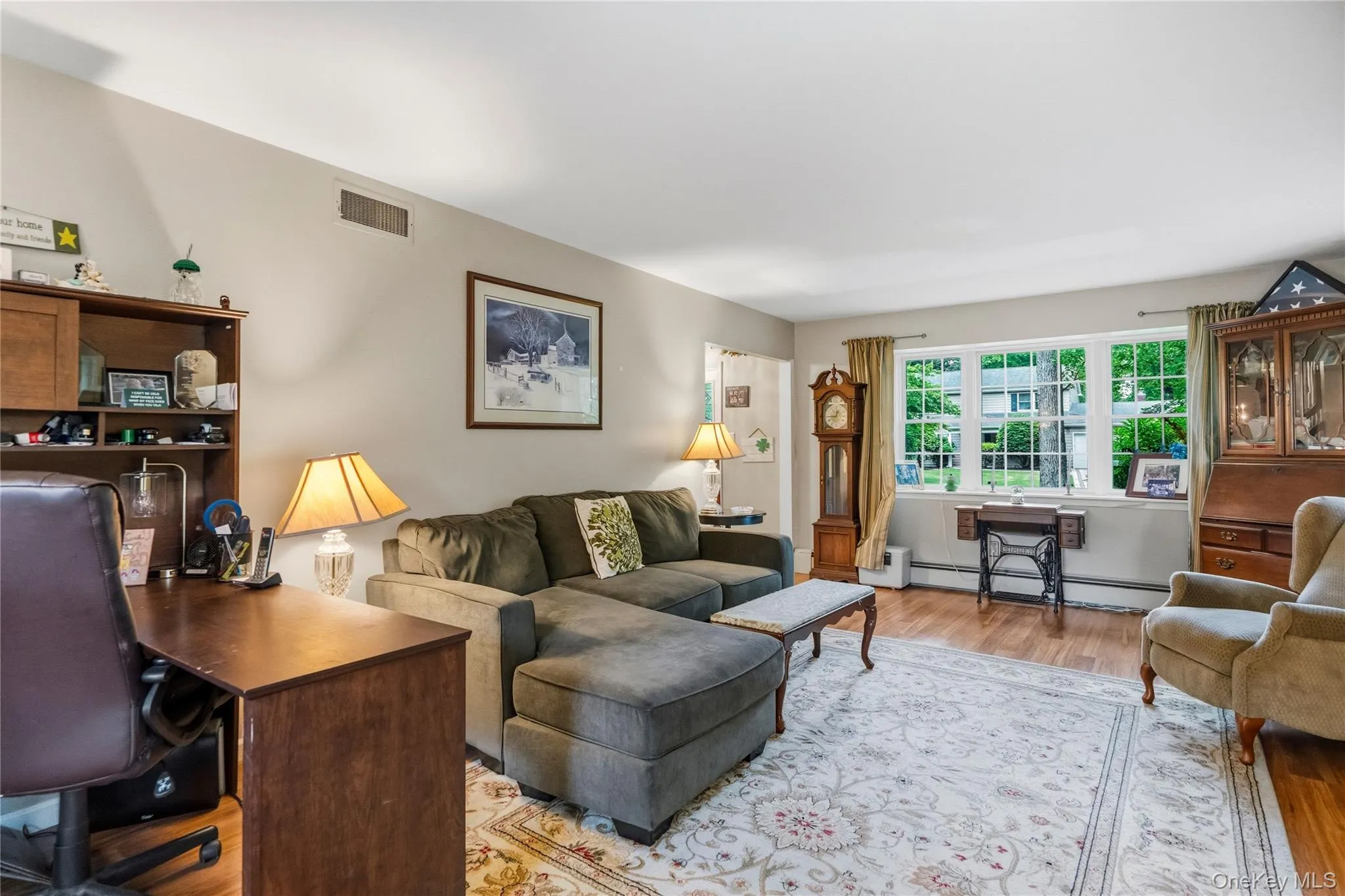 3 Palfrey Street, Brookhaven, NY, 4 Bedrooms Bedrooms, 9 Rooms Rooms,2 BathroomsBathrooms,Residential,For Rent,Palfrey,0,1048074 3 Palfrey Street, Brookhaven, NY, 4 Bedrooms Bedrooms, 9 Rooms Rooms,2 BathroomsBathrooms,Residential,For Rent,Palfrey,0,1048074