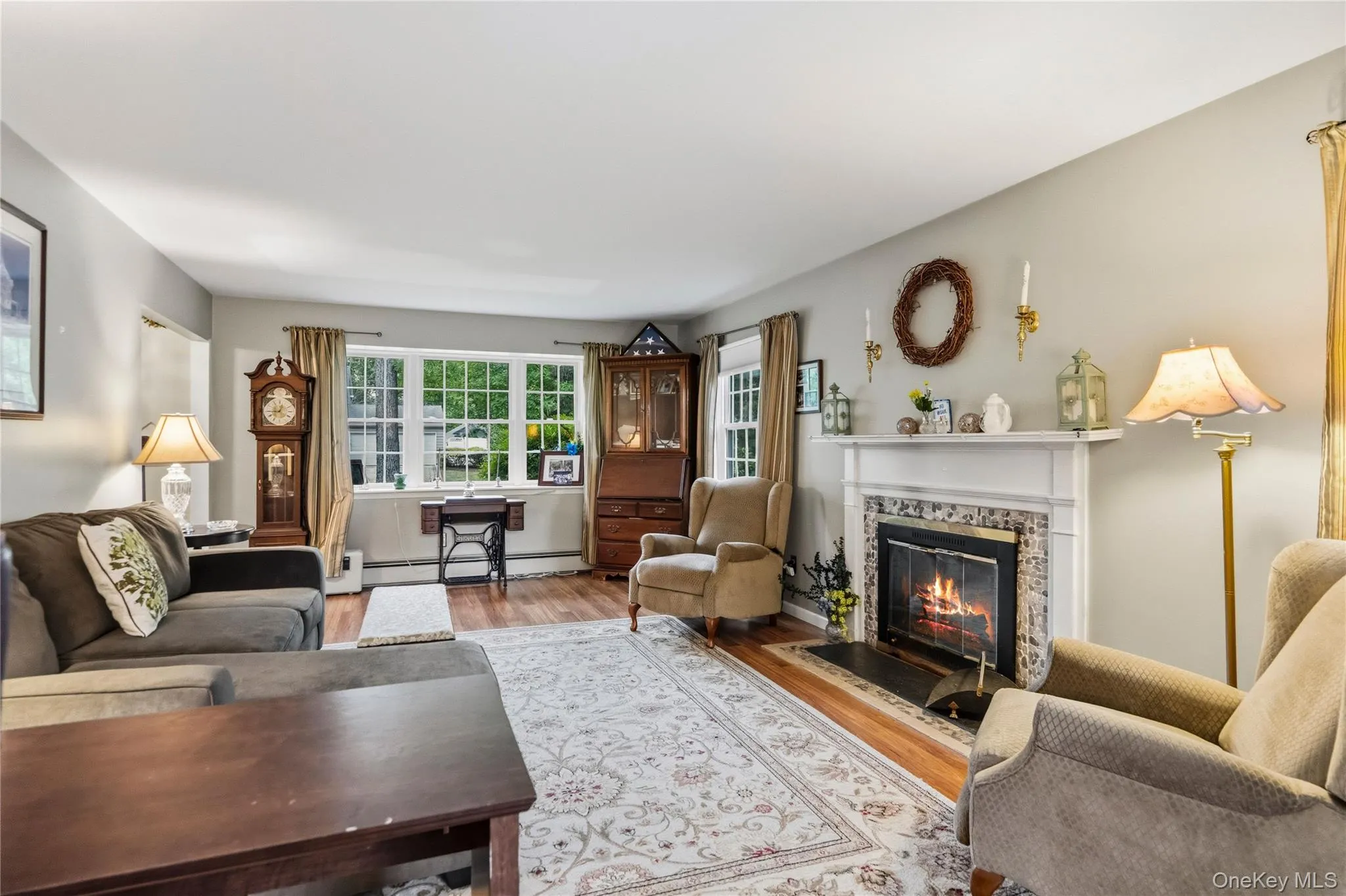 3 Palfrey Street, Brookhaven, NY, 4 Bedrooms Bedrooms, 9 Rooms Rooms,2 BathroomsBathrooms,Residential,For Rent,Palfrey,0,1048074 3 Palfrey Street, Brookhaven, NY, 4 Bedrooms Bedrooms, 9 Rooms Rooms,2 BathroomsBathrooms,Residential,For Rent,Palfrey,0,1048074