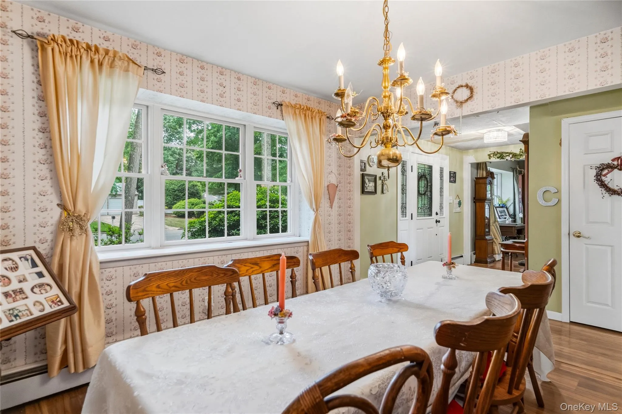 3 Palfrey Street, Brookhaven, NY, 4 Bedrooms Bedrooms, 9 Rooms Rooms,2 BathroomsBathrooms,Residential,For Rent,Palfrey,0,1048074 3 Palfrey Street, Brookhaven, NY, 4 Bedrooms Bedrooms, 9 Rooms Rooms,2 BathroomsBathrooms,Residential,For Rent,Palfrey,0,1048074