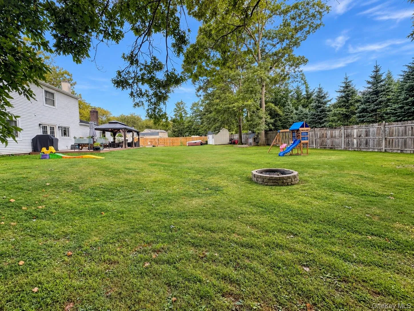 9 Sugarbush Lane, Brookhaven, NY, 4 Bedrooms Bedrooms, 8 Rooms Rooms,2 BathroomsBathrooms,Residential,For Rent,Sugarbush,0,1048076 9 Sugarbush Lane, Brookhaven, NY, 4 Bedrooms Bedrooms, 8 Rooms Rooms,2 BathroomsBathrooms,Residential,For Rent,Sugarbush,0,1048076