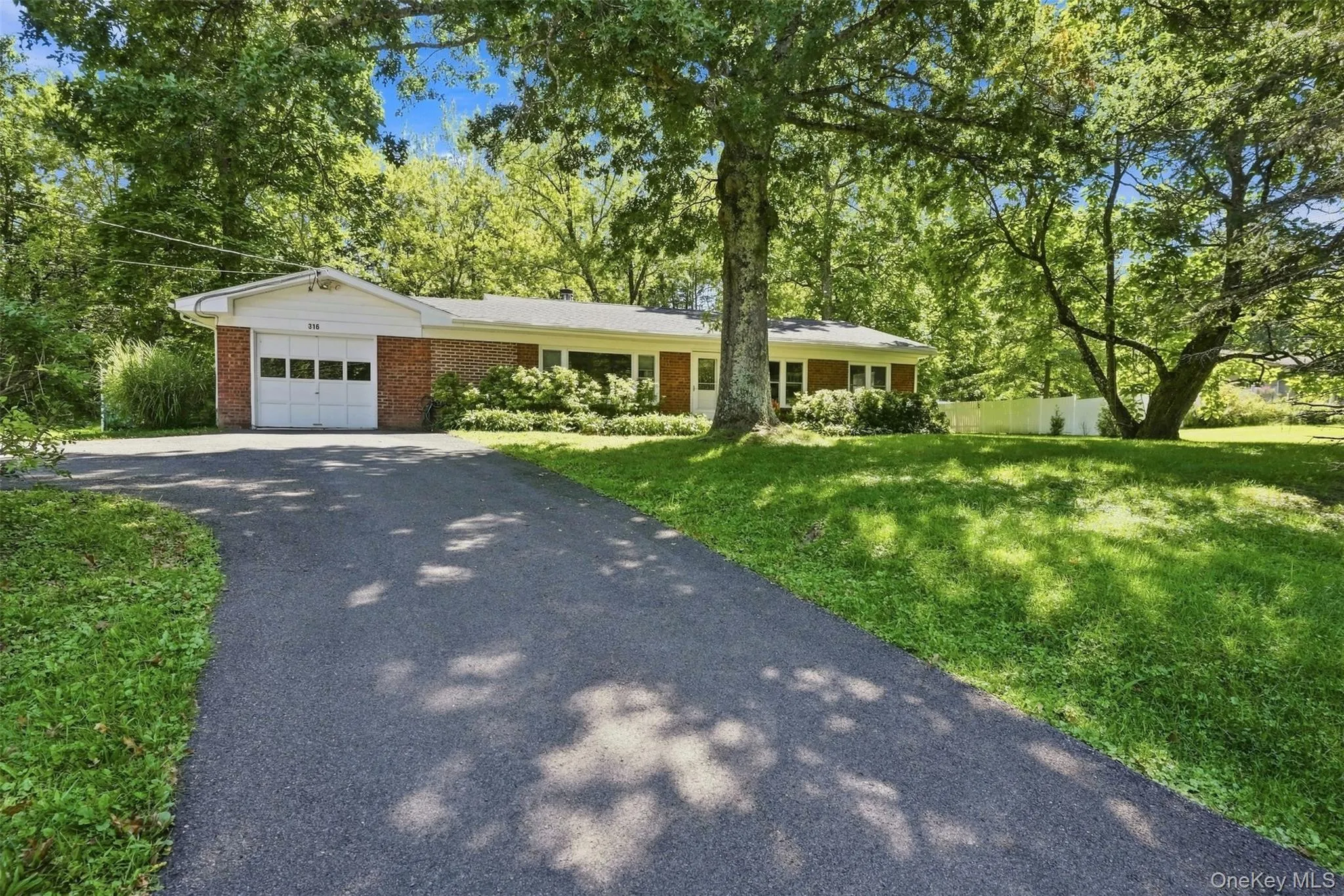 316 State Route 32, New Paltz, NY, 3 Bedrooms Bedrooms, 5 Rooms Rooms,2 BathroomsBathrooms,Residential,For Rent,State Route 32,0,1048078 316 State Route 32, New Paltz, NY, 3 Bedrooms Bedrooms, 5 Rooms Rooms,2 BathroomsBathrooms,Residential,For Rent,State Route 32,0,1048078