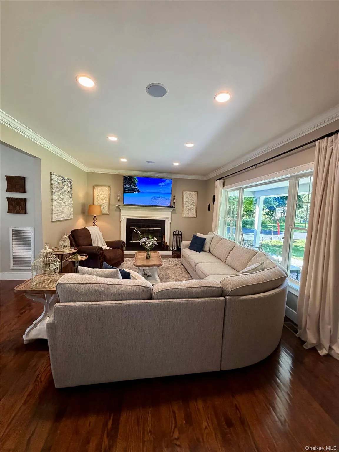 101 Beverly Road, Blooming Grove, NY, 4 Bedrooms Bedrooms, 10 Rooms Rooms,2 BathroomsBathrooms,Residential,For Rent,Beverly,0,1048079 101 Beverly Road, Blooming Grove, NY, 4 Bedrooms Bedrooms, 10 Rooms Rooms,2 BathroomsBathrooms,Residential,For Rent,Beverly,0,1048079