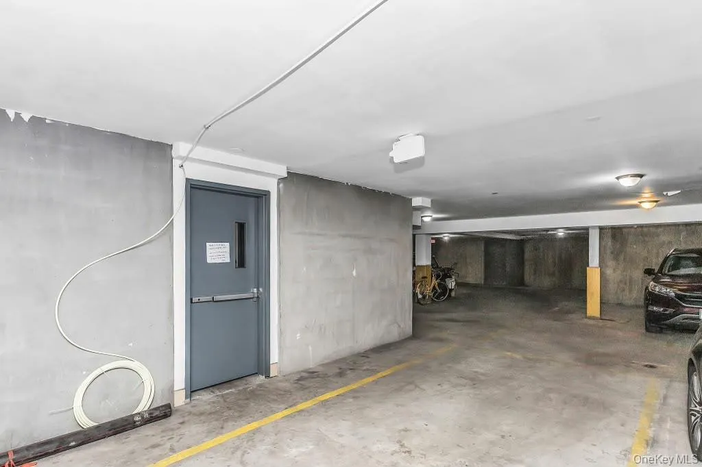85-10 Elmhurst Avenue, New York, NY, 2 Bedrooms Bedrooms, 4 Rooms Rooms,2 BathroomsBathrooms,Residential,For Rent,Elmhurst,0,1048082 85-10 Elmhurst Avenue, New York, NY, 2 Bedrooms Bedrooms, 4 Rooms Rooms,2 BathroomsBathrooms,Residential,For Rent,Elmhurst,0,1048082